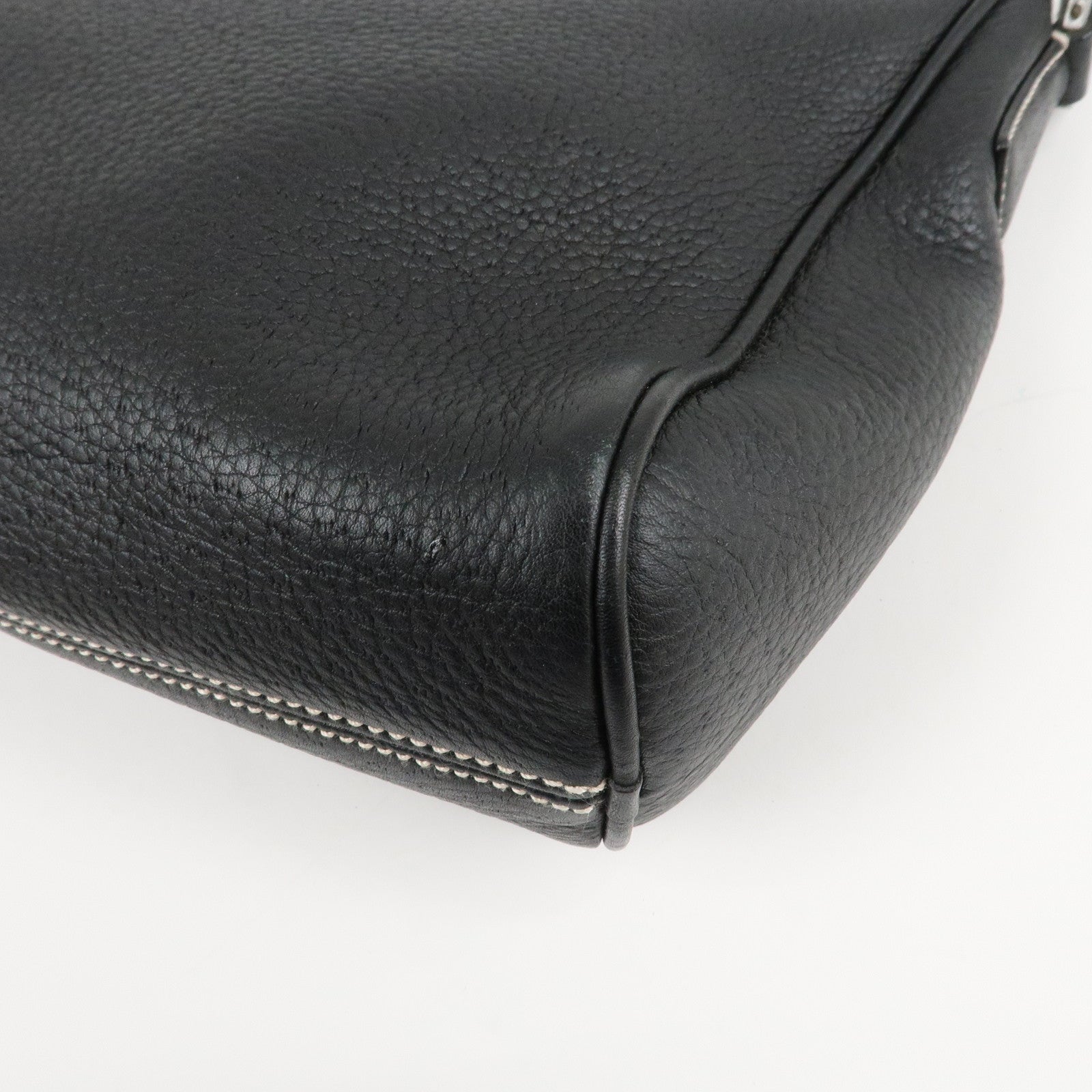 Salvatore Ferragamo Gancini Leather Shoulder Bag AF-21 3754 Used