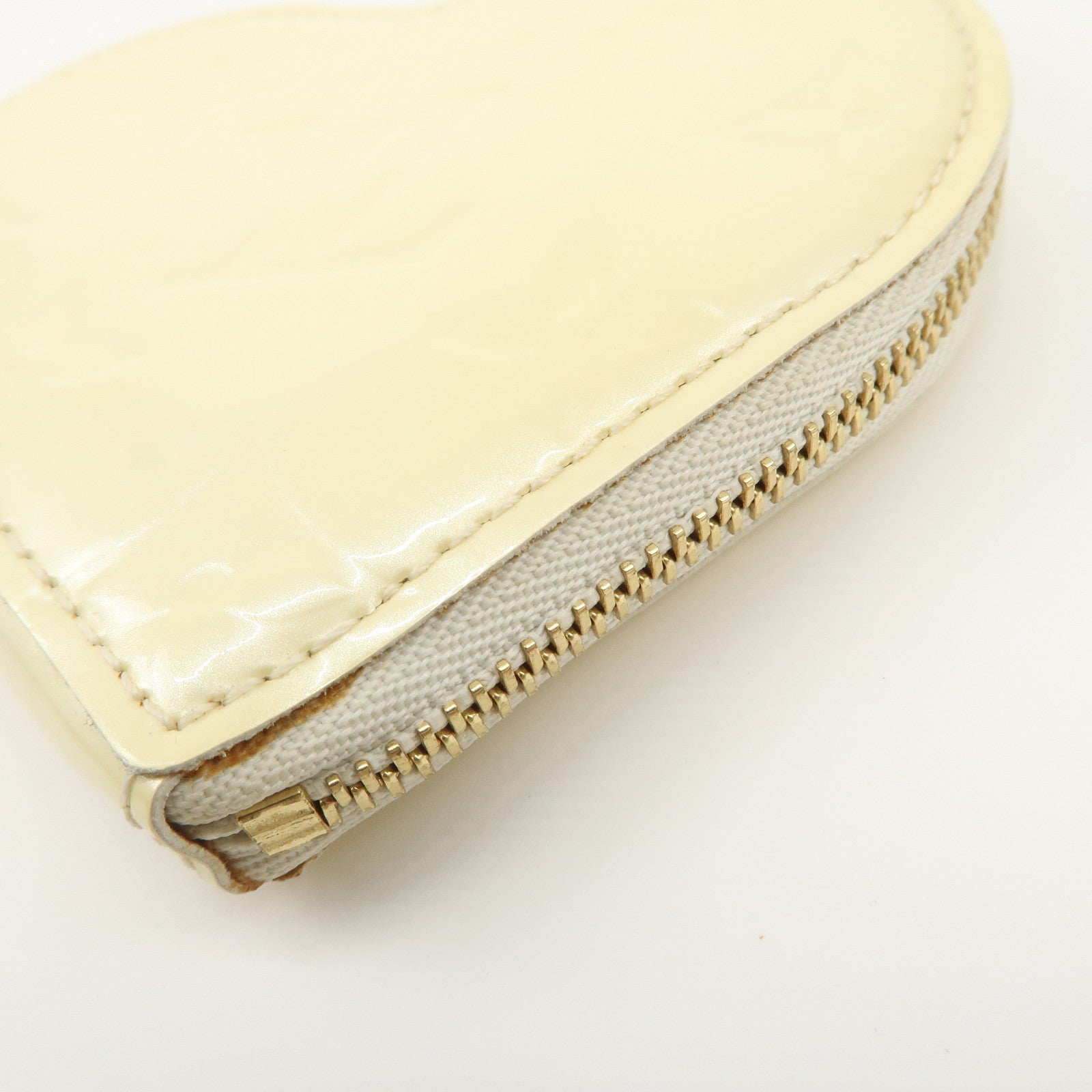 Louis Vuitton Monogram Vernis Porte Monnaie Couer Perle M91918 Used