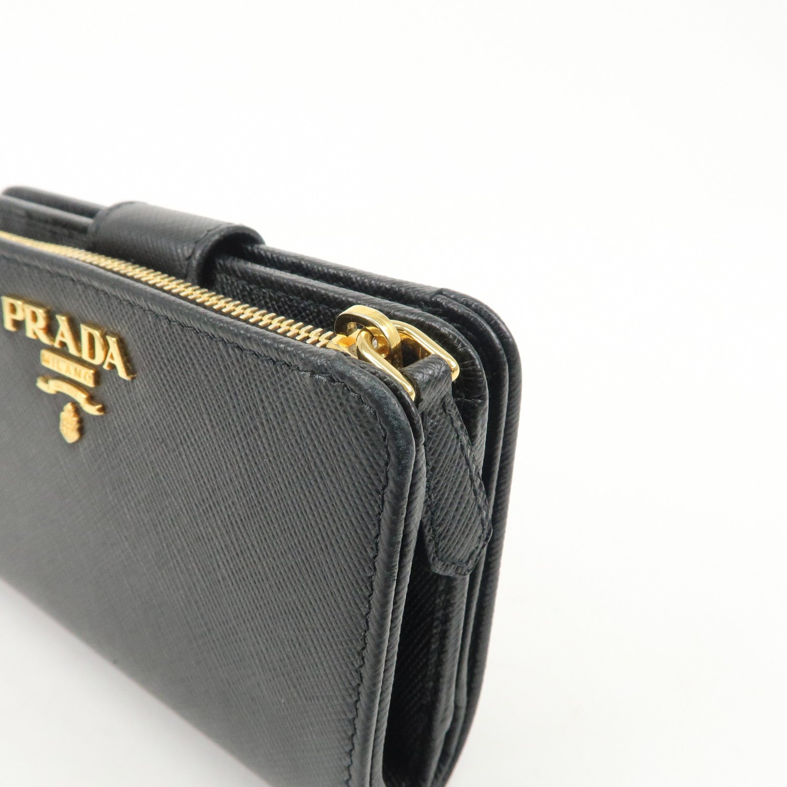 PRADA Saffiano Leather Bi-Fold Wallet Purse Black 1ML225 Used