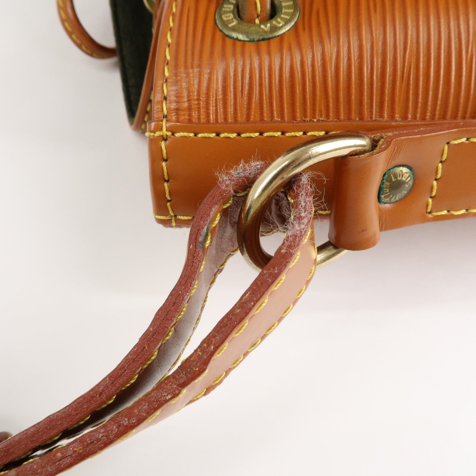 Louis Vuitton Epi Petit Noe Shoulder Bag Zipang Gold M44108 Used