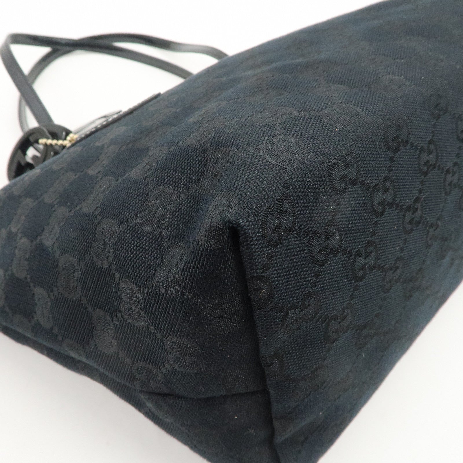 GUCCI GG Canvas Patent Leather Tote Bag Hand Bag Black 211976 Used