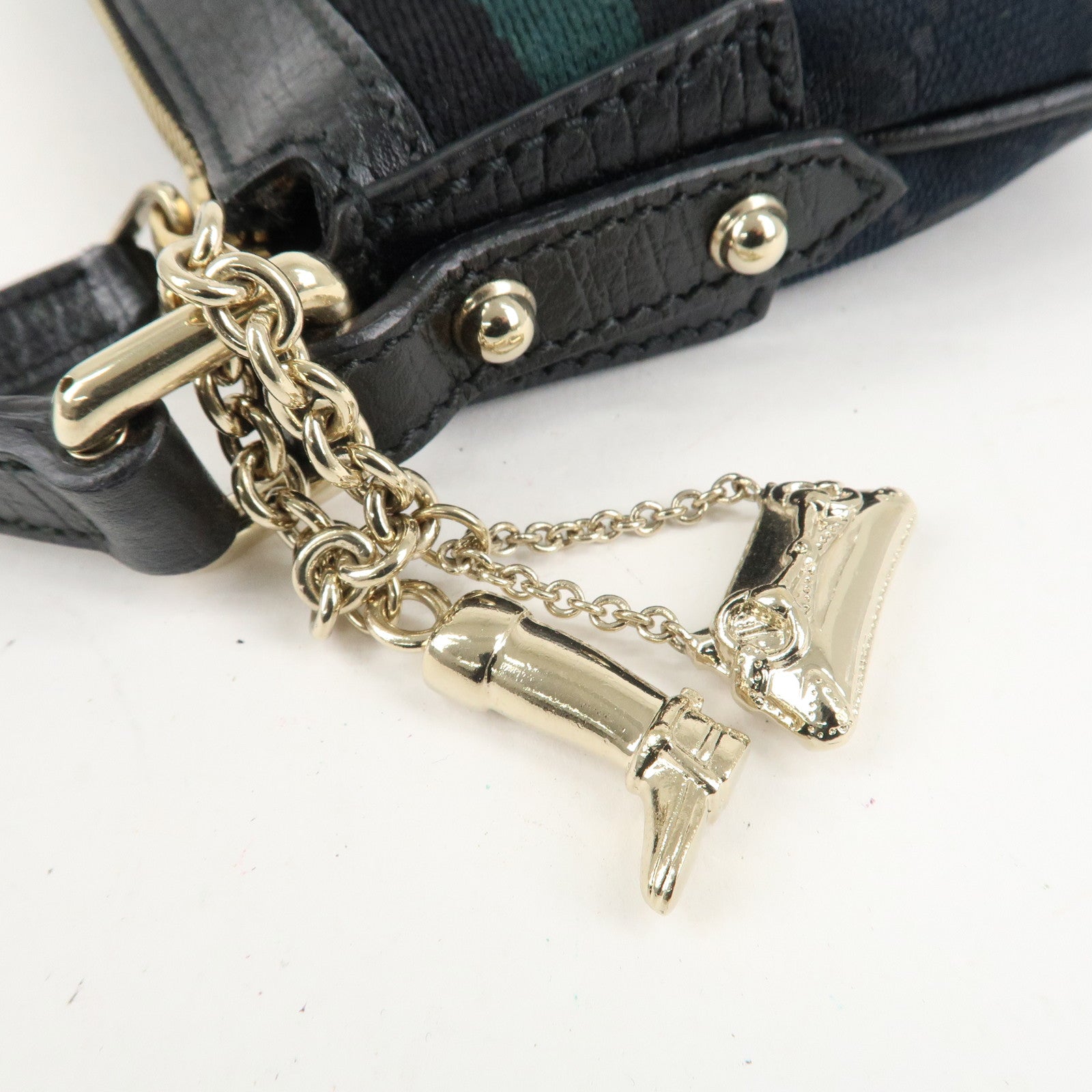 GUCCI Sherry GG Canvas Leather Shoulder Bag Black 145970 Used