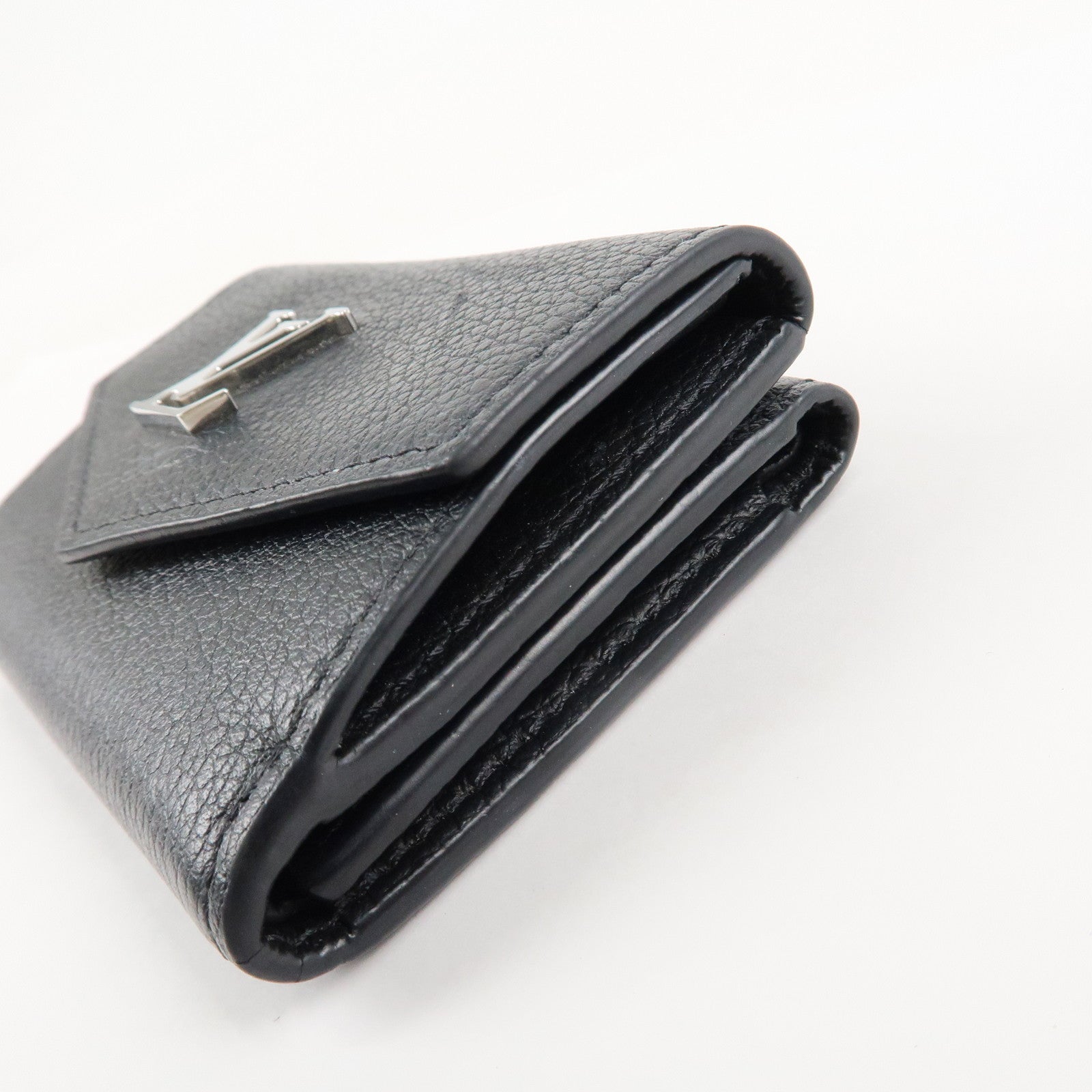 Louis Vuitton Lock Me Portefeuille Lock Mini Wallet Noir M63921 Used