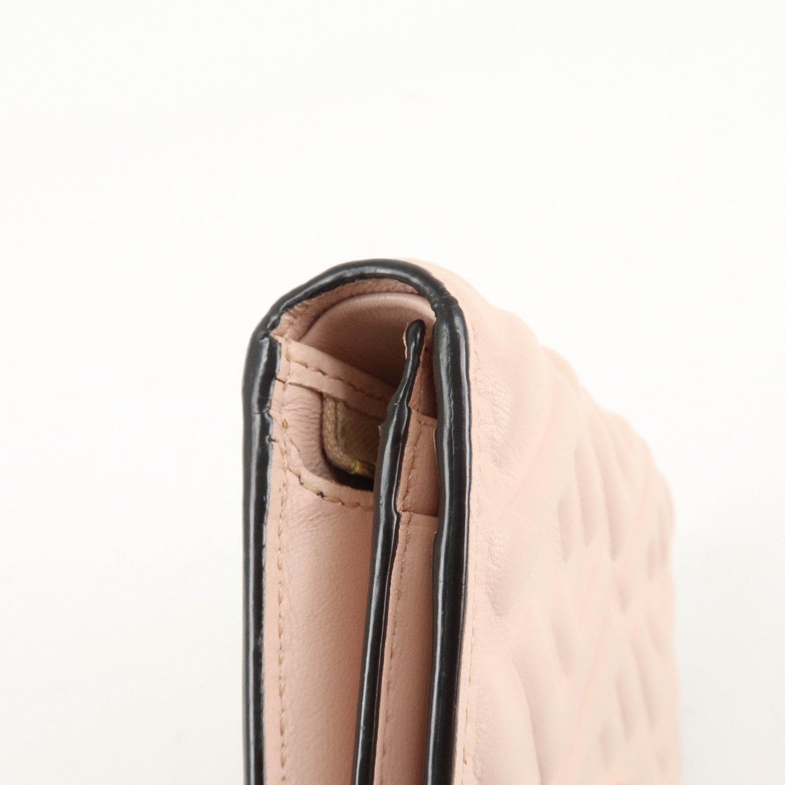 FENDI Bucket Leather Bi-Fold Wallet Gold Metal Fitting Pink Used