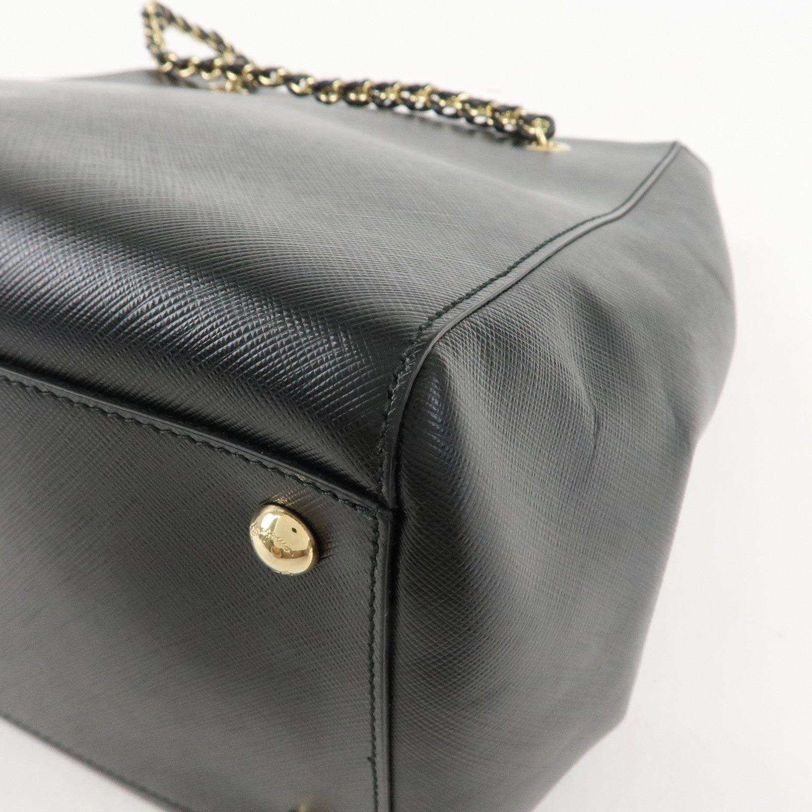 Ferragamo Vara Ribbon Chain Tote Bag Shoulder Bag Black Gold HDW Used