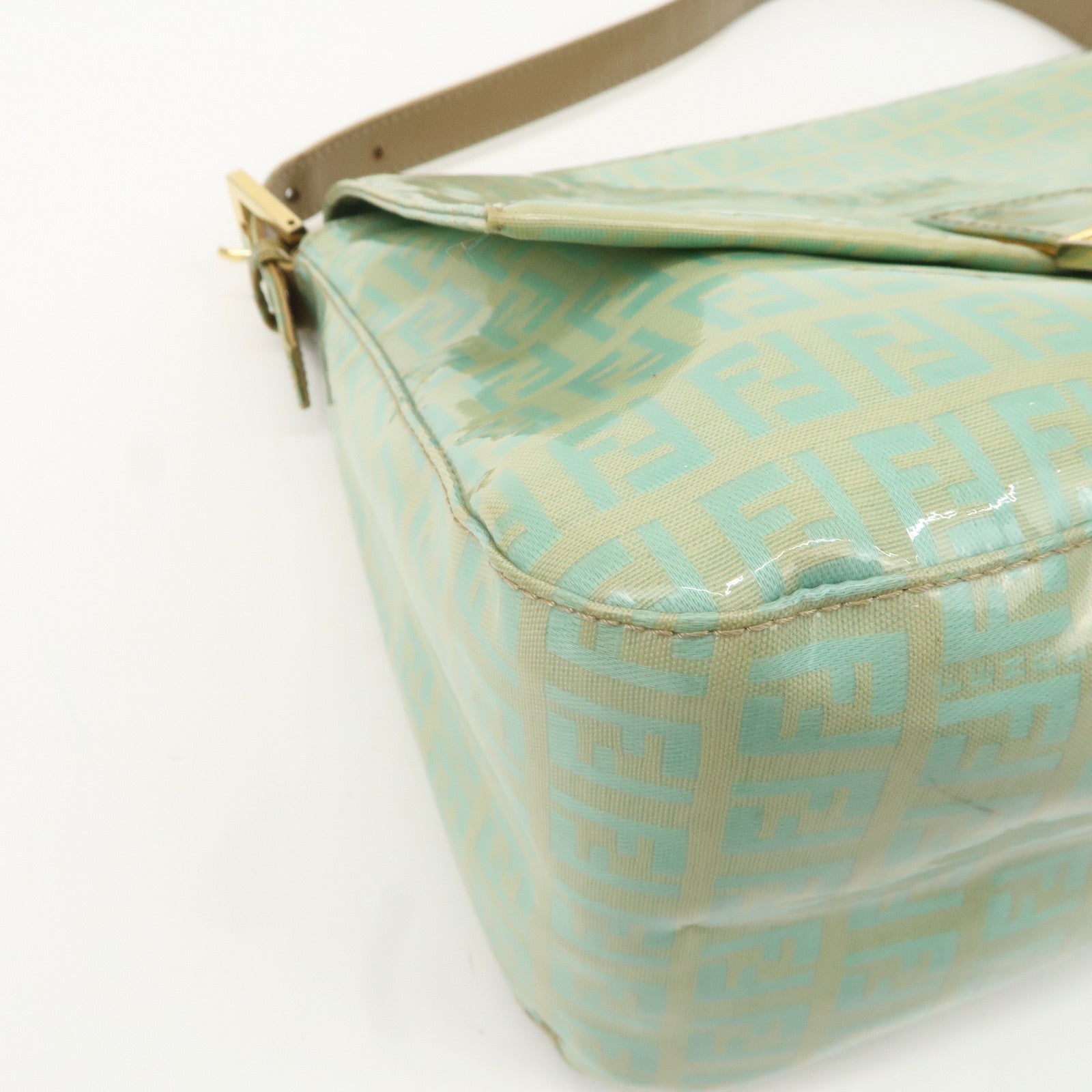 FENDI Zucchino Patent Leather Shoulder bag Beige Light Green Used