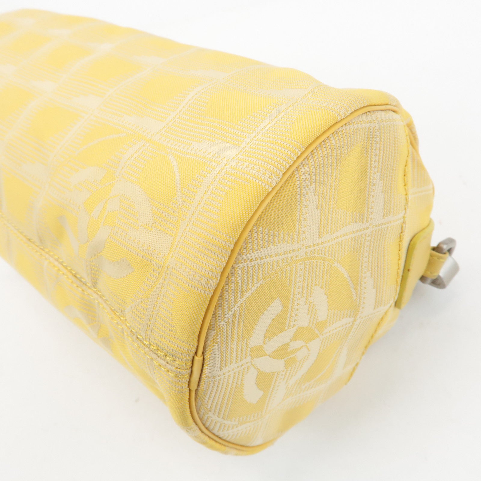 CHANEL New Travel Line Nylon Jacquard Leather Shoulder Bag A17669 Used