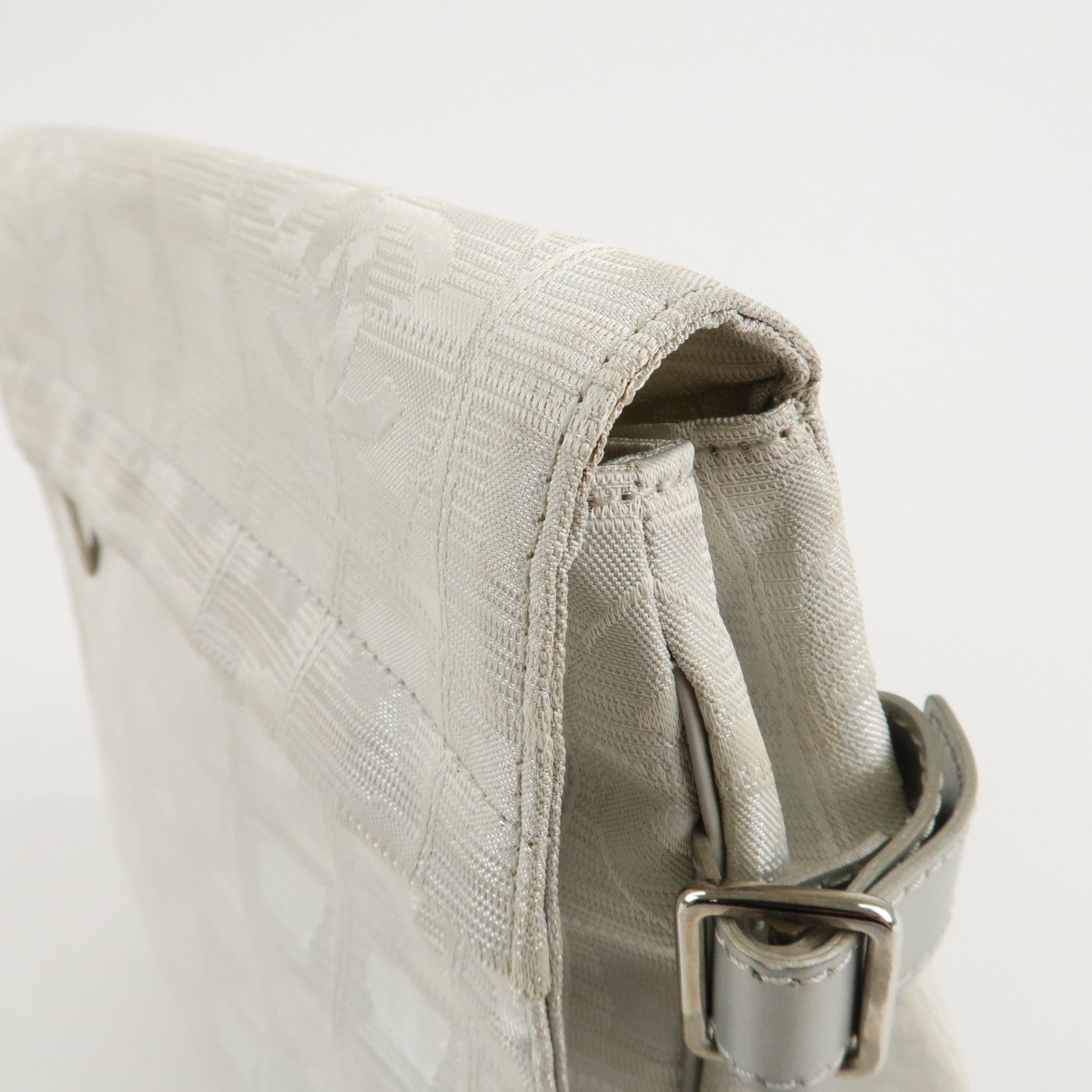 CHANEL New Travel Line Nylon Jacquard Shoulder Bag Silver A29347 Used