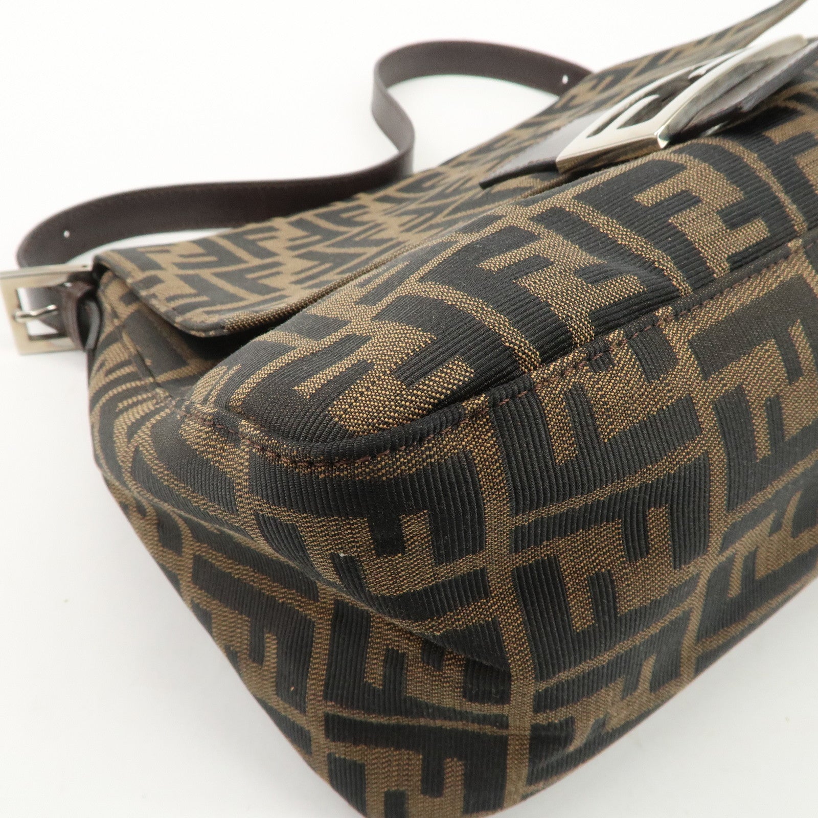 FENDI Mamma Baguette Canvas Leather Shoulder Bag Silver HDW 26325 Used