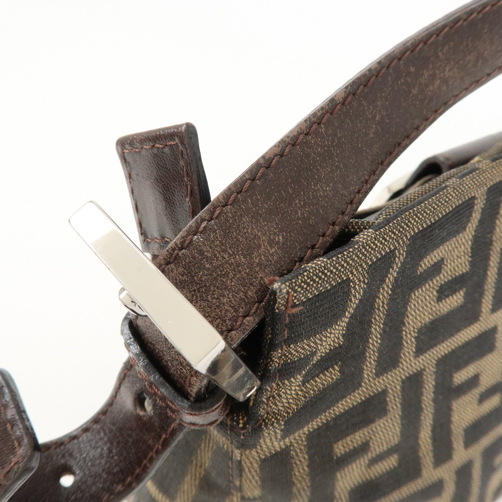 FENDI Zucca Canvas Leather Shoulder Bag Brown Black 26566 Used