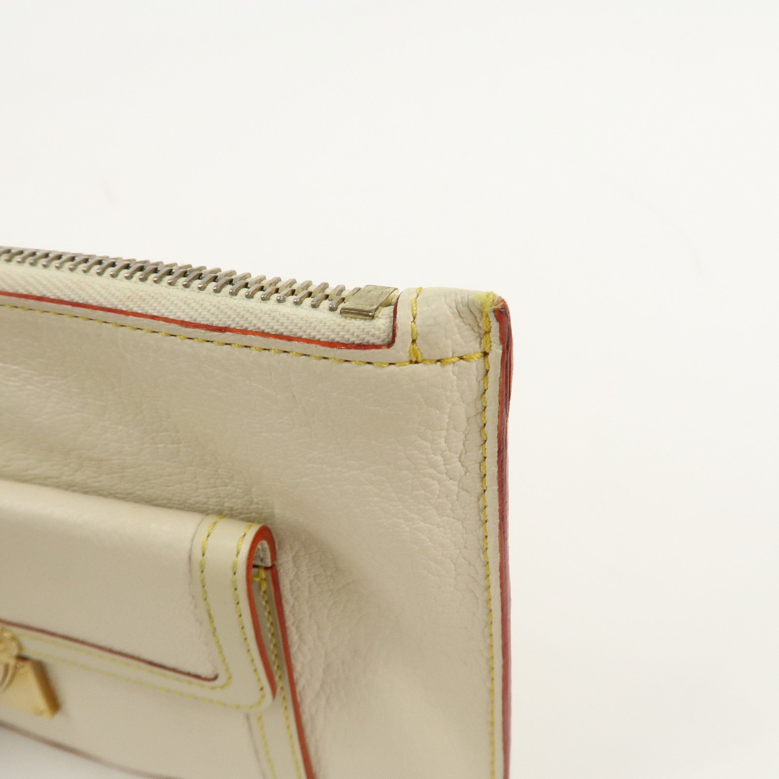 Louis Vuitton Suhari Inséparable Pouch Blanc M91937 Used