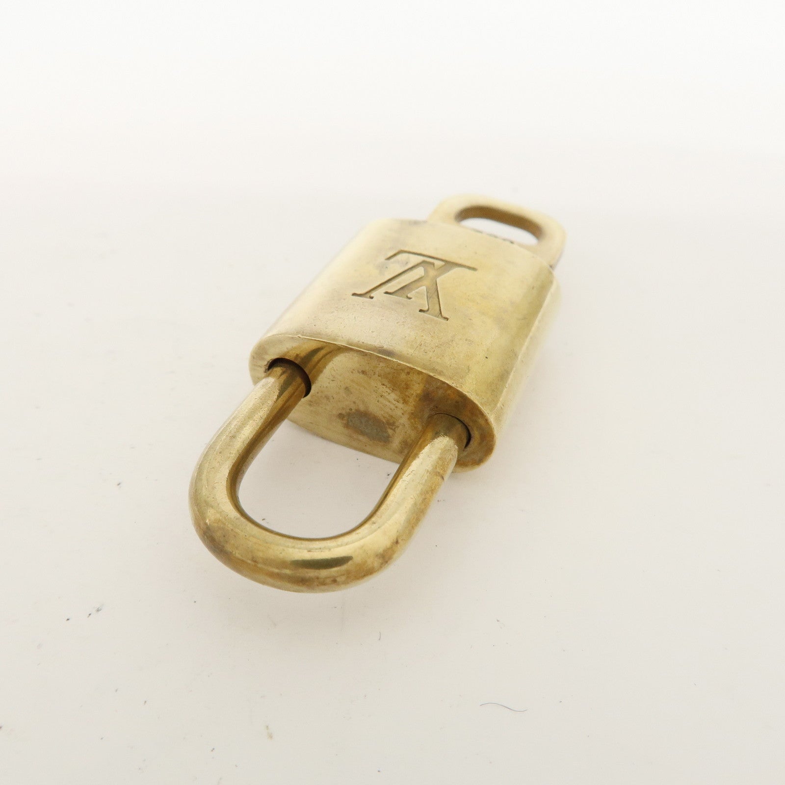 Louis Vuitton Set of 10 Lock & Key Cadena Key Lock Metal Gold Used