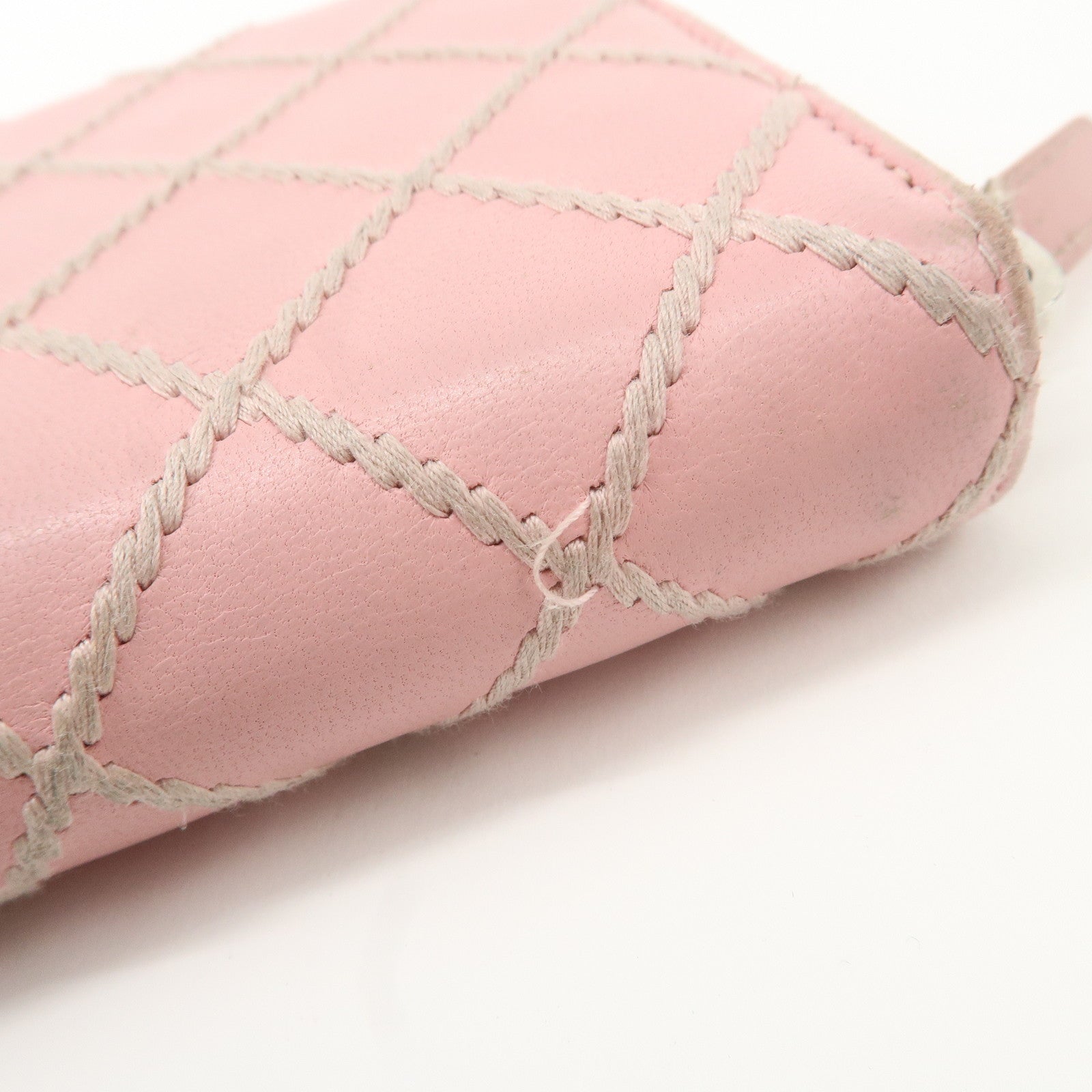 CHANEL Wild Stitch Lamb Skin Round Zipper Long Wallet A80143 Used