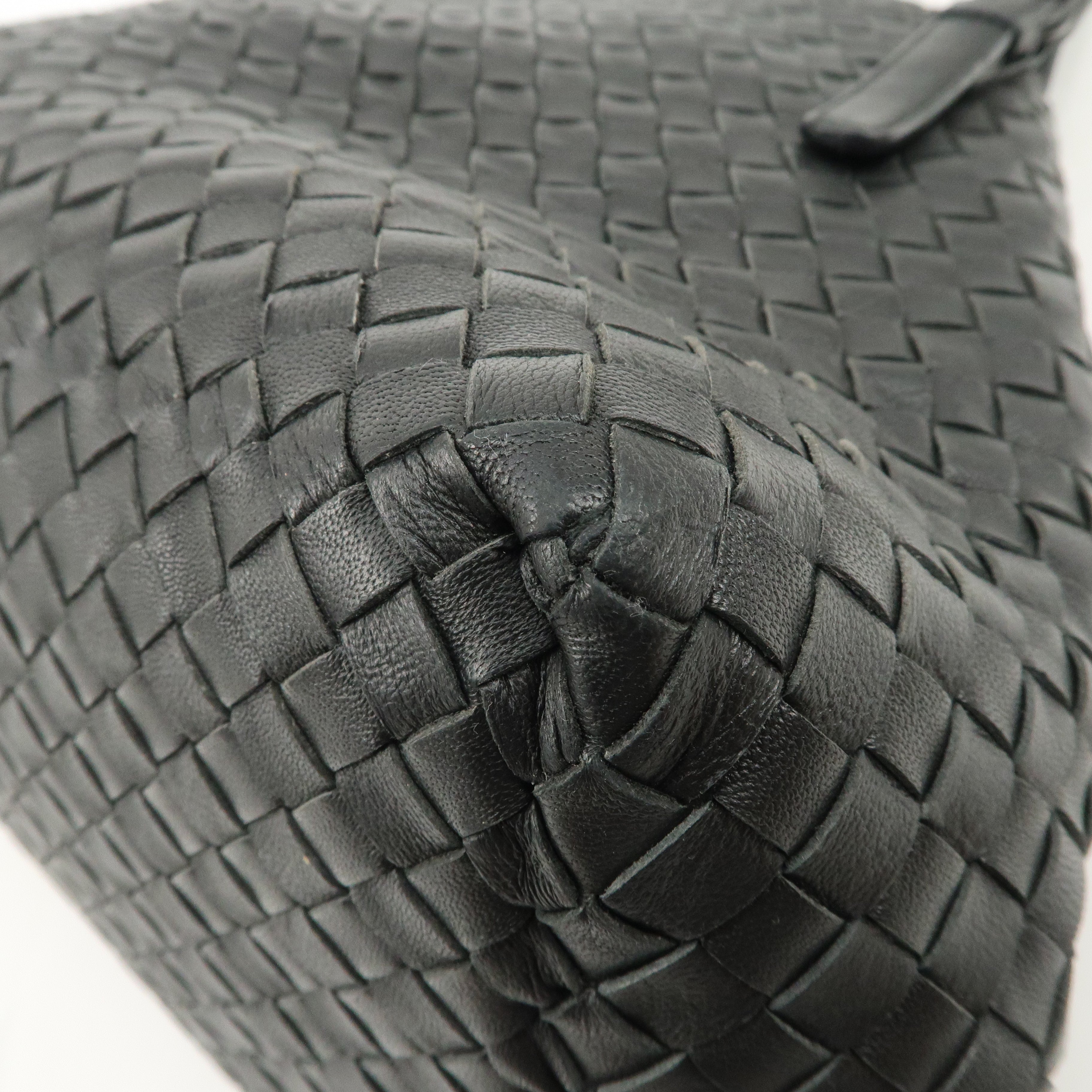 BOTTEGA VENETA Intrecciato Leather Medium Chester Tote Bag 337260 Used