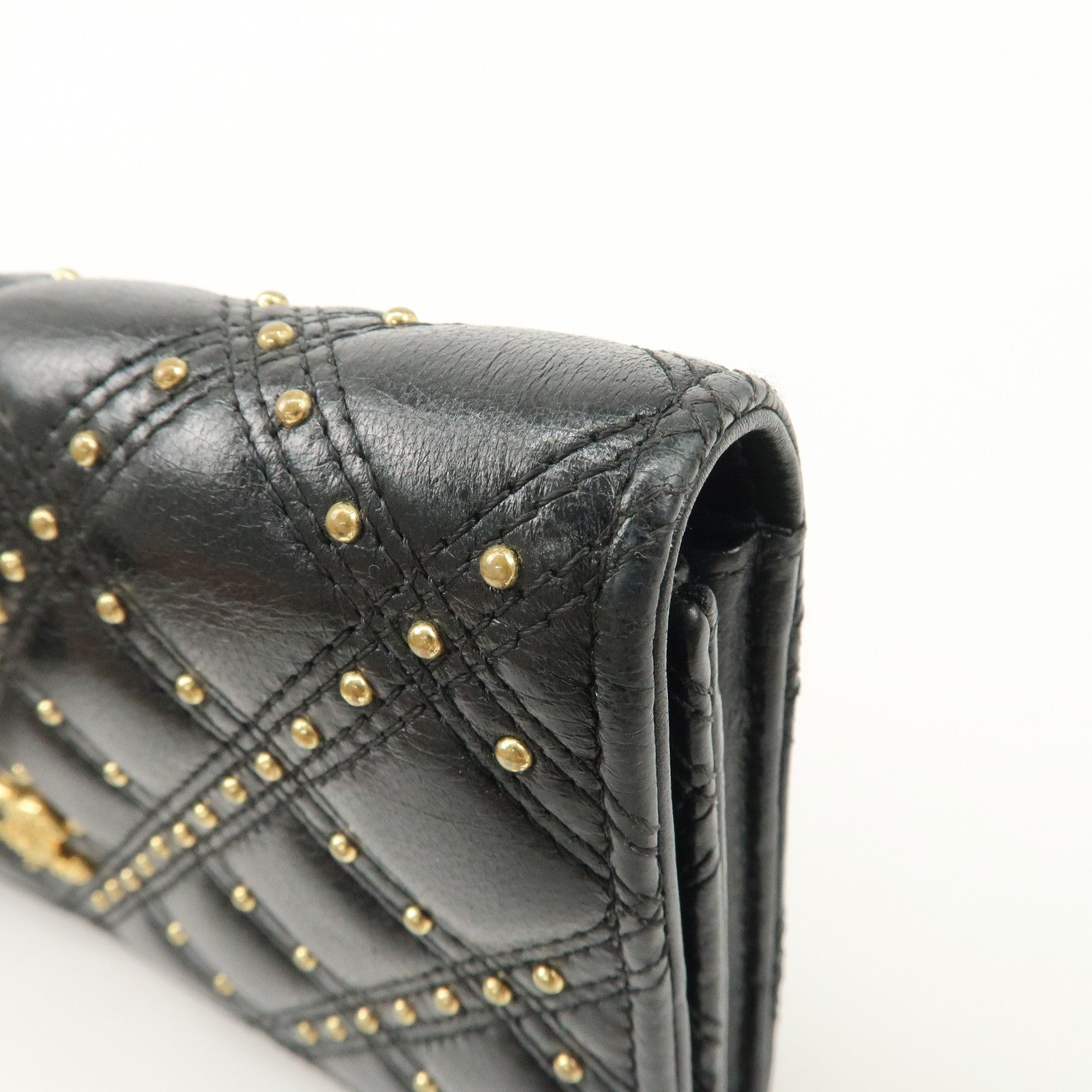 CHANEL Matelasse Lamb Skin Bifold Long Wallet with Studs A70631 Used