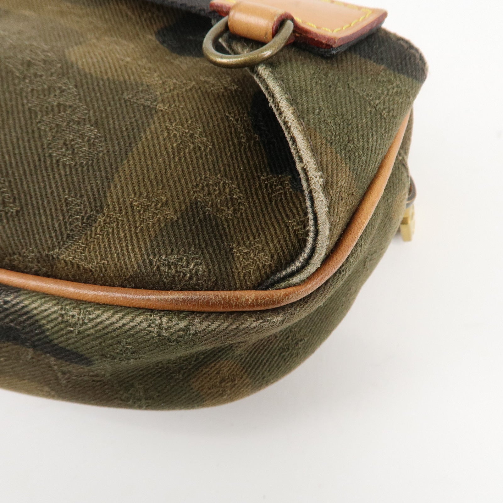 Louis Vuitton Monogram Camouflage SUPREME 2017 Bum Bag PM N44202 Used