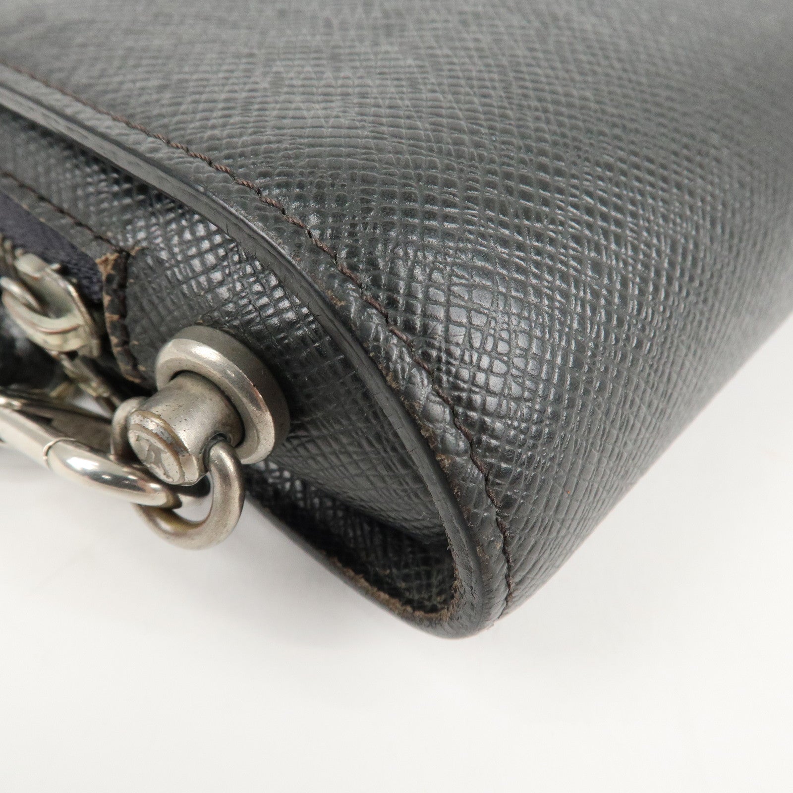 Louis Vuitton Taiga Baikal Clutch Bag Pouch Ardoise M30182 Used