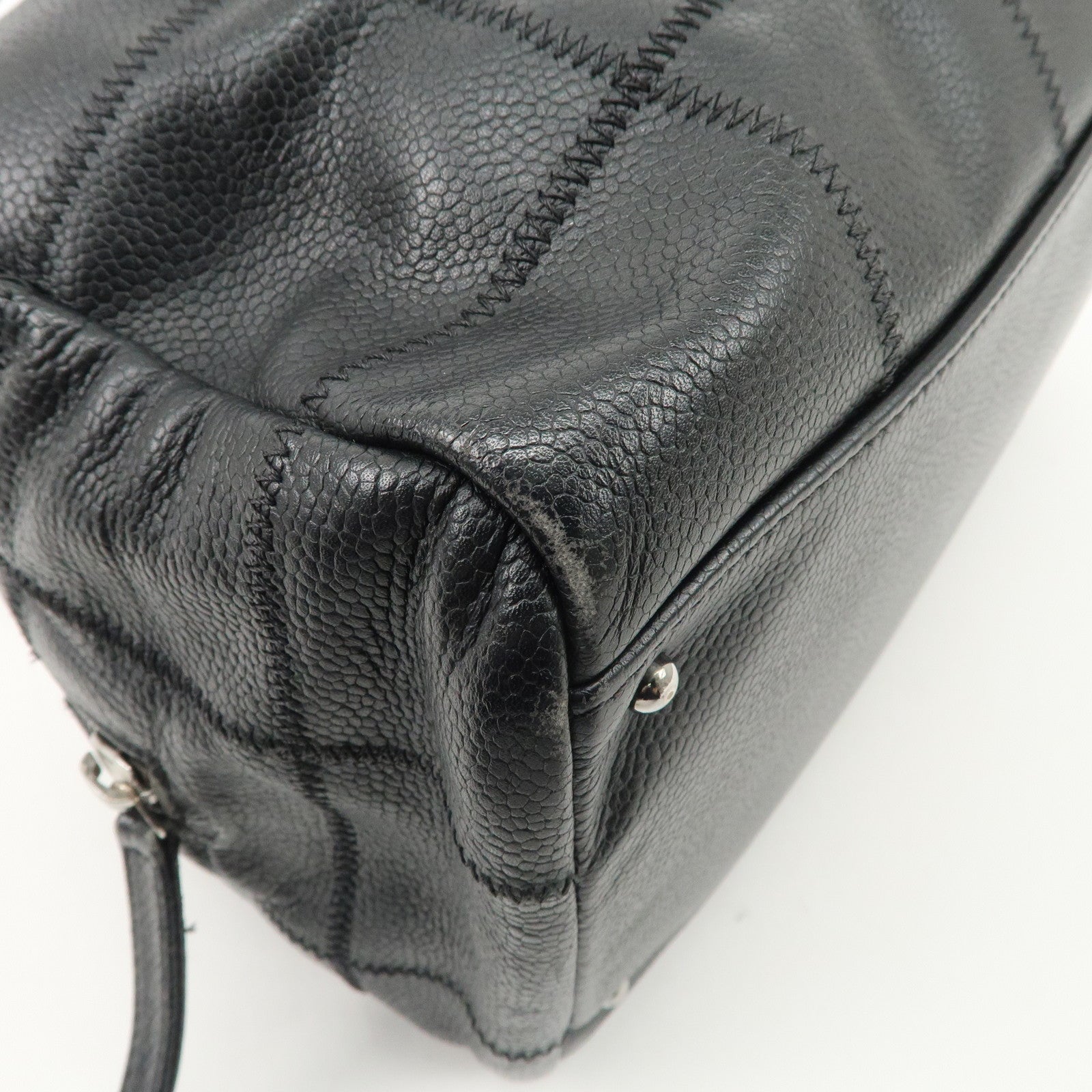 Chanel Chocolate Bar Caviar Skin Mini Boston Bag A26135 Used