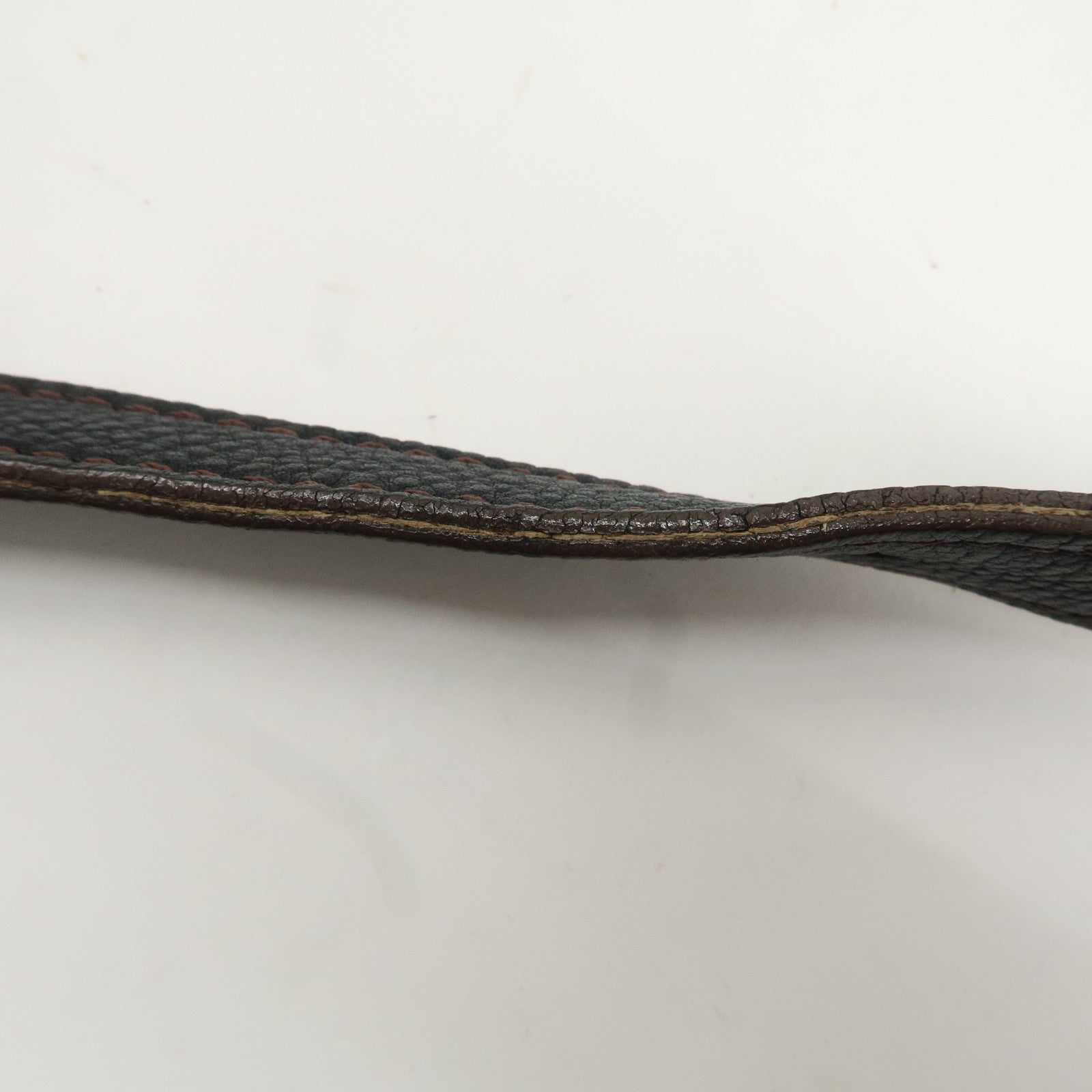 Louis Vuitton Monogram Mahina XS Shoulder Bag Black M95660 Used