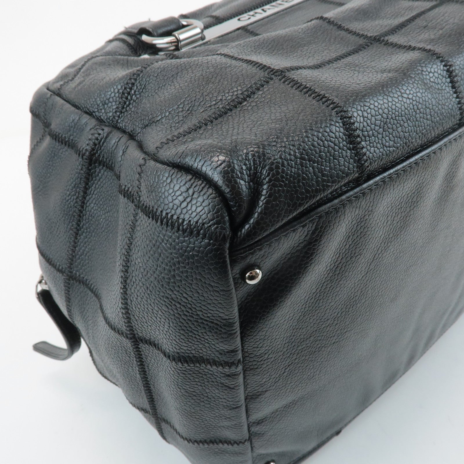 CHANEL Chocolate Bar Caviar Skin Mini Boston Bag Black A26135 Used