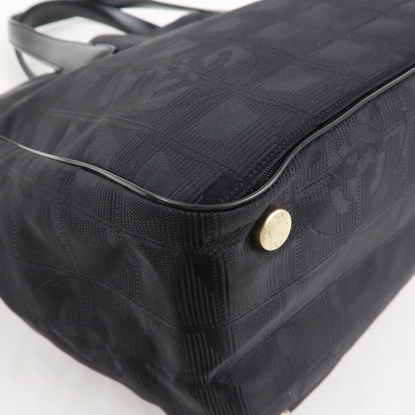 CHANEL New Travel Line Nylon Jacquard Leather Tote MM Black A15991 Used