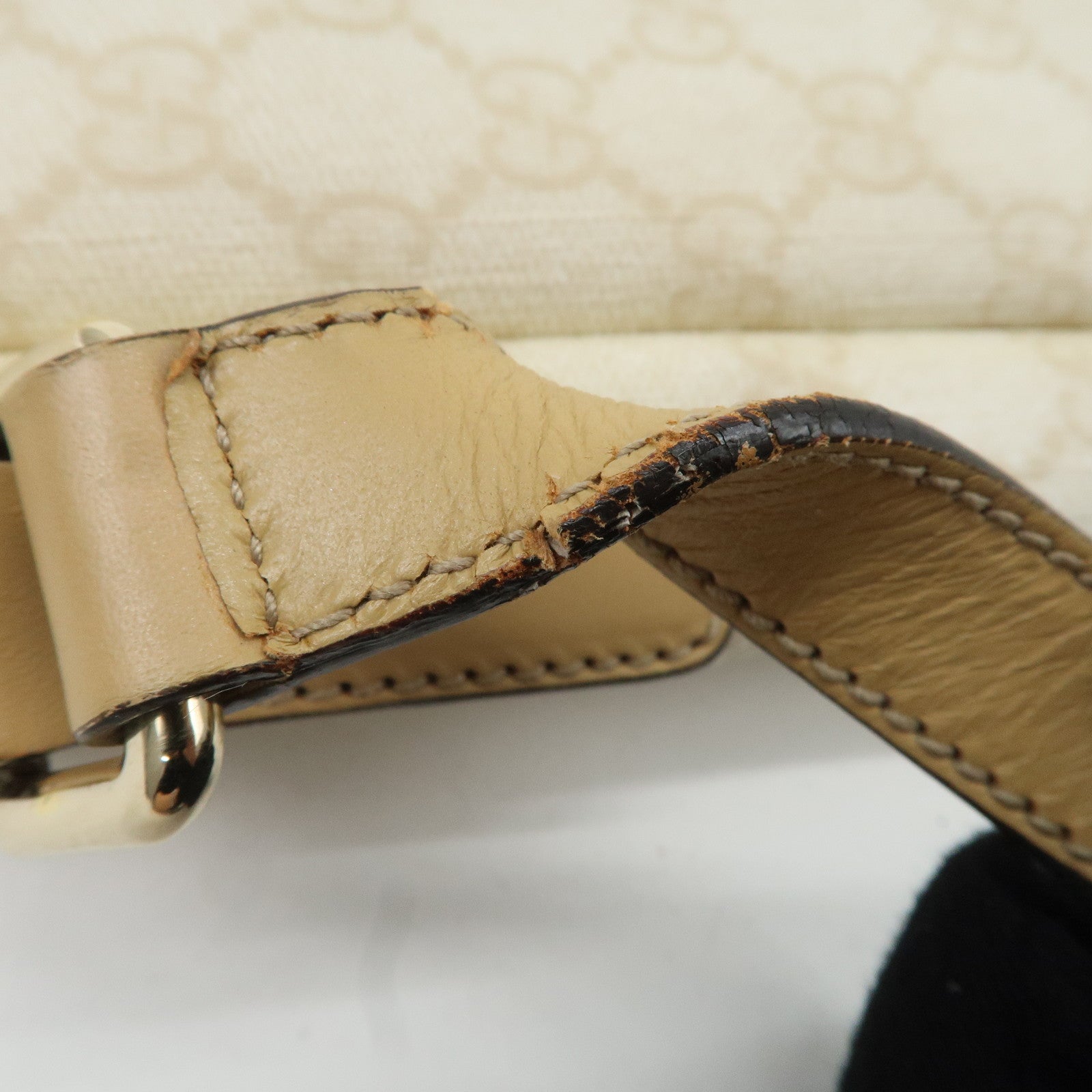 GUCCI GG Supreme Leather Shoulder Bag Ivory Light Brown 223666 Used