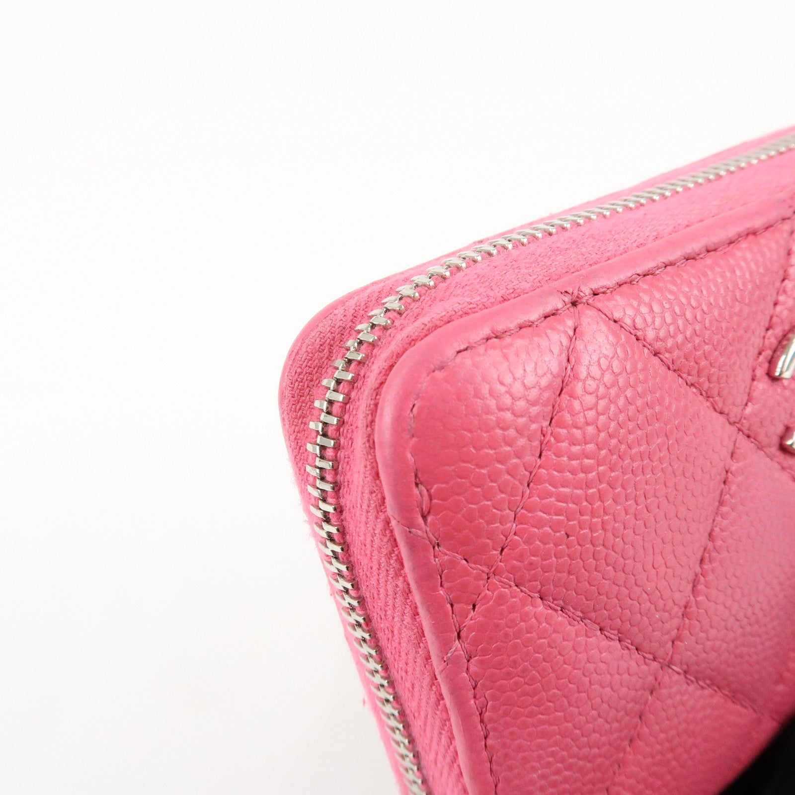 CHANEL Matelasse Caviar Skin Zippy Around Coin Purse Pink Used