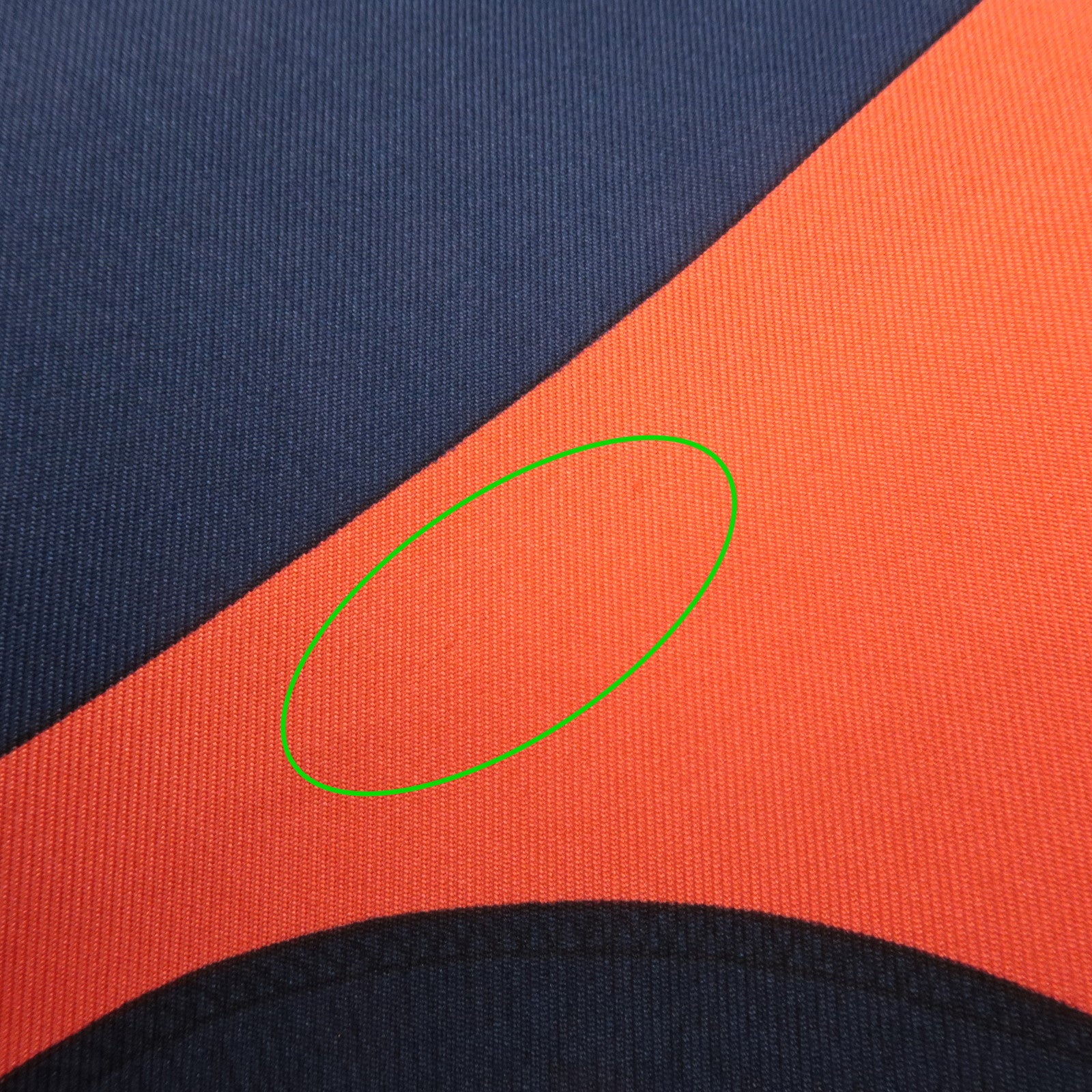 HERMES Carre 90 100% Silk Carre 90 Eperon d'or Red Navy Gold Used