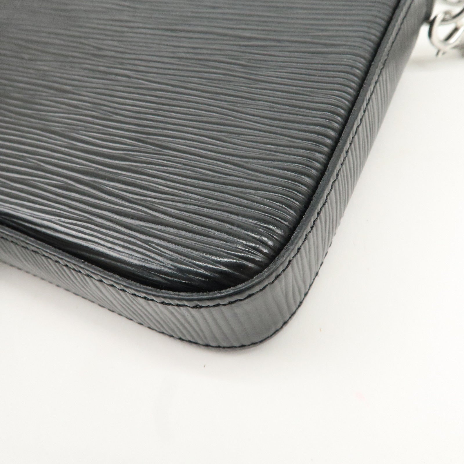 Louis Vuitton Epi Pochette Félicie Shoulder Bag Noir M81876 Used
