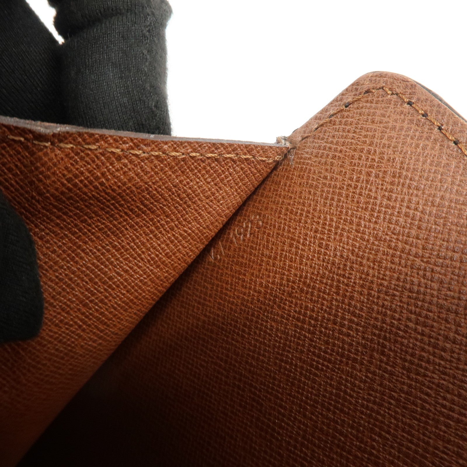 Louis Vuitton Monogram Courcelles Shoulder Bag Brown M51375