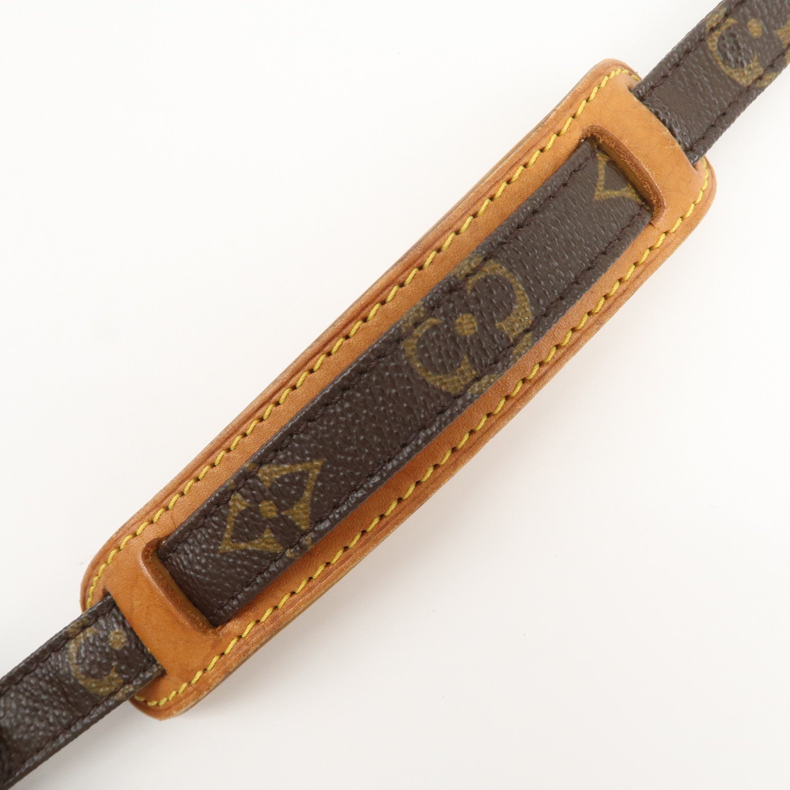 Louis Vuitton Monogram Amazone Shoulder Bag Crossbody Bag M45236