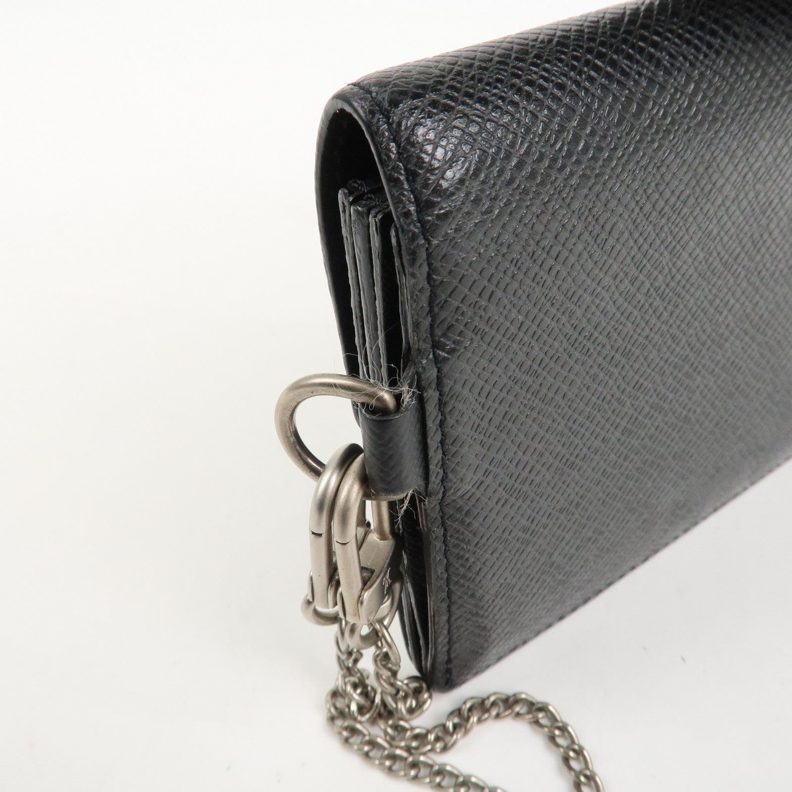 Louis Vuitton Taiga Portefeuille Accordion Wallet Ardoise M30992