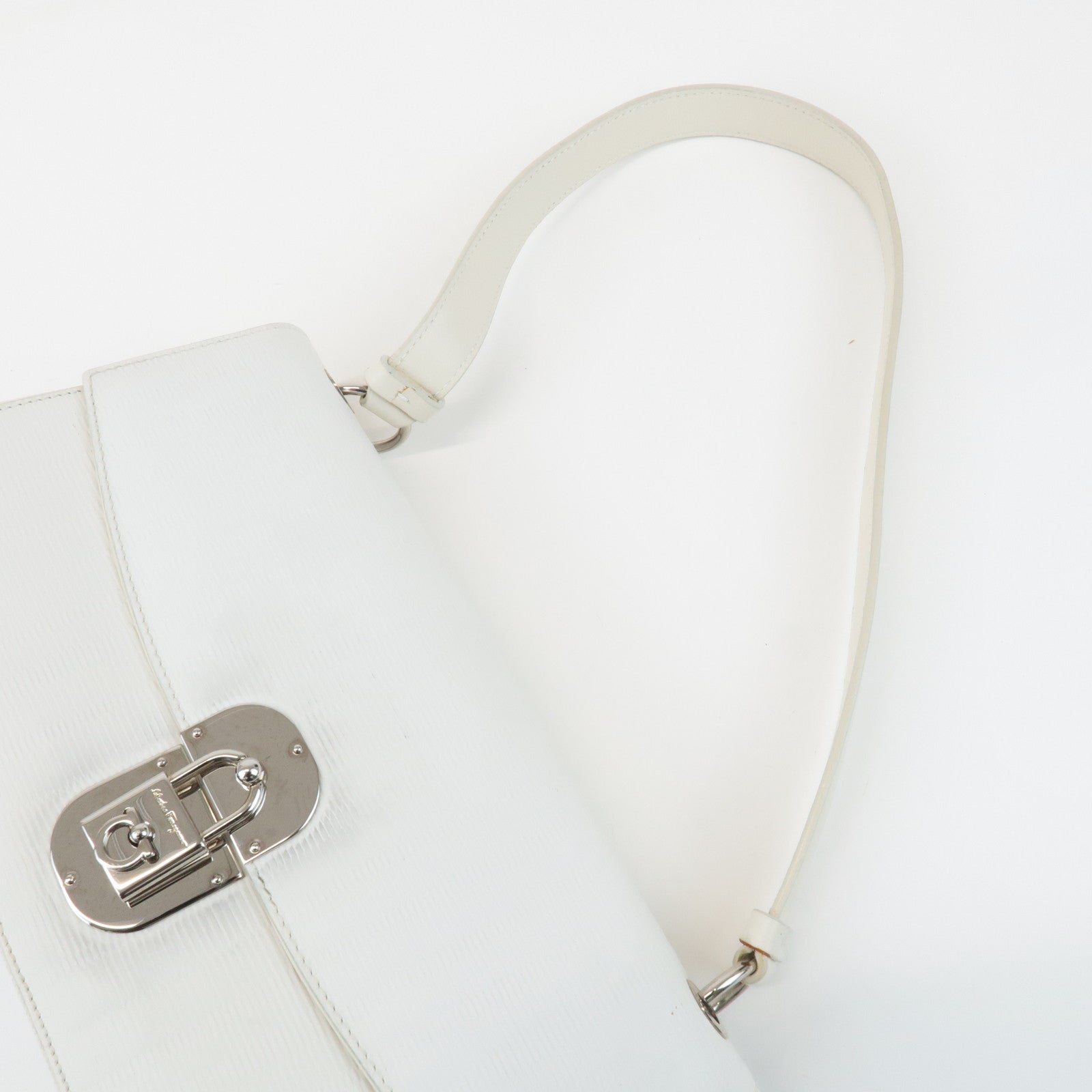 Ferragamo Gancini Leather Shoulder Bag White Silver HDW Used