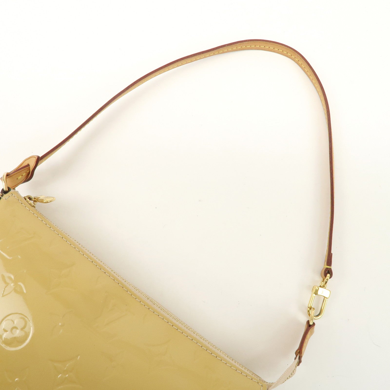 Louis Vuitton Monogram Vernis Pochette Accesoires Dune M90196