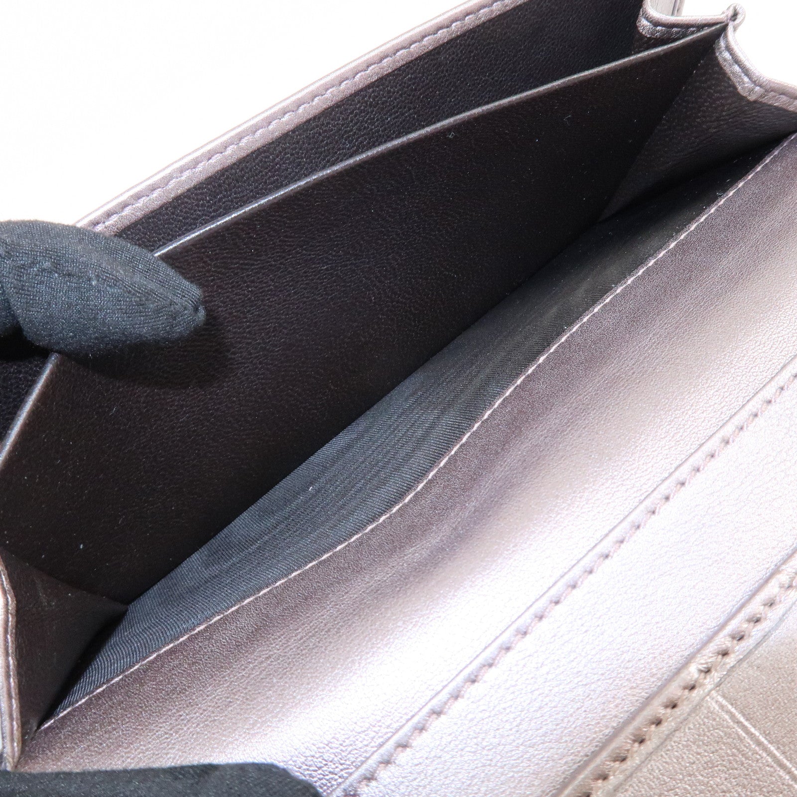 GUCCI Guccissima Leather Heart W Hook Bi-fold Wallet Pink 203550 Used