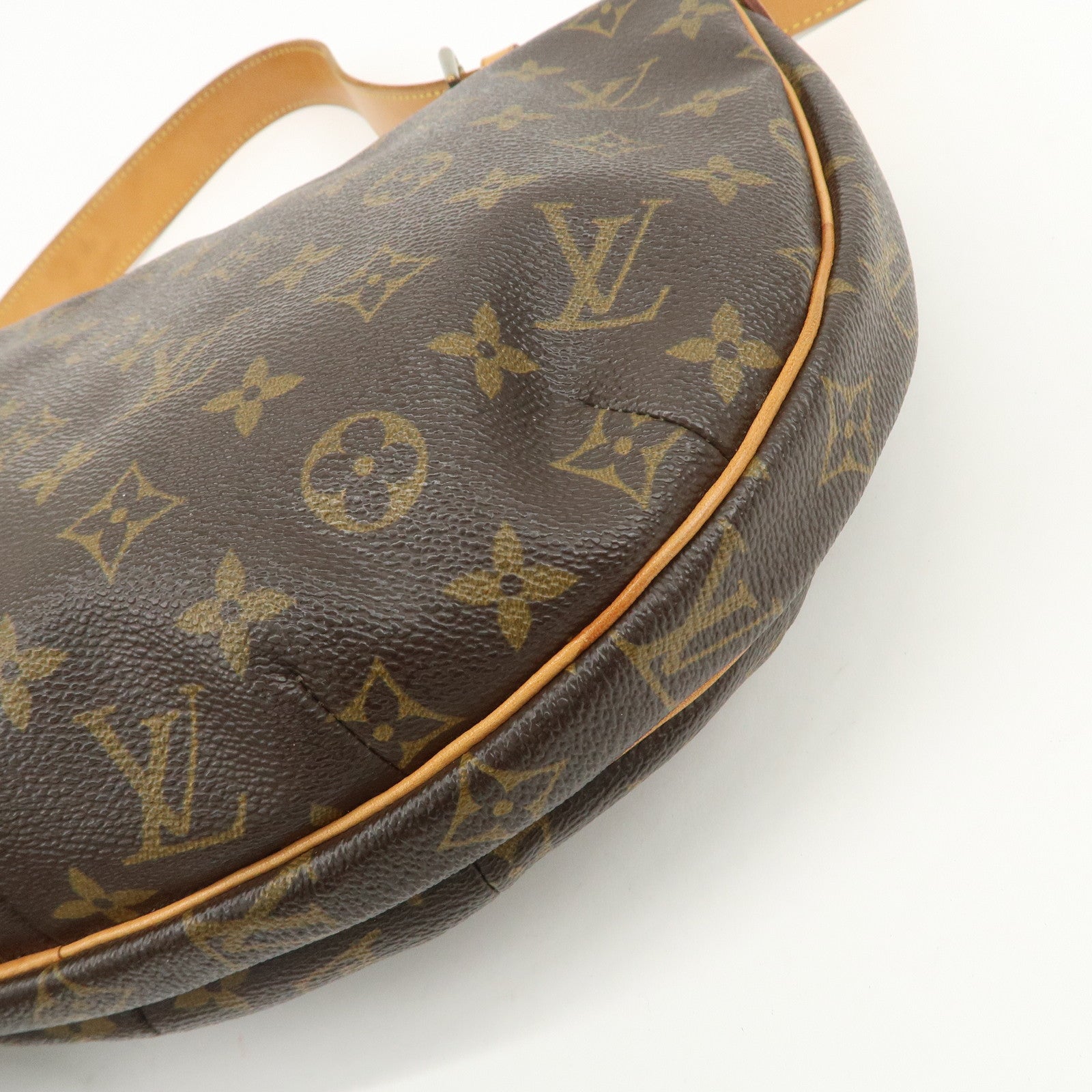 Louis Vuitton Monogram Croissant MM Shoulder Bag Brown M51512
