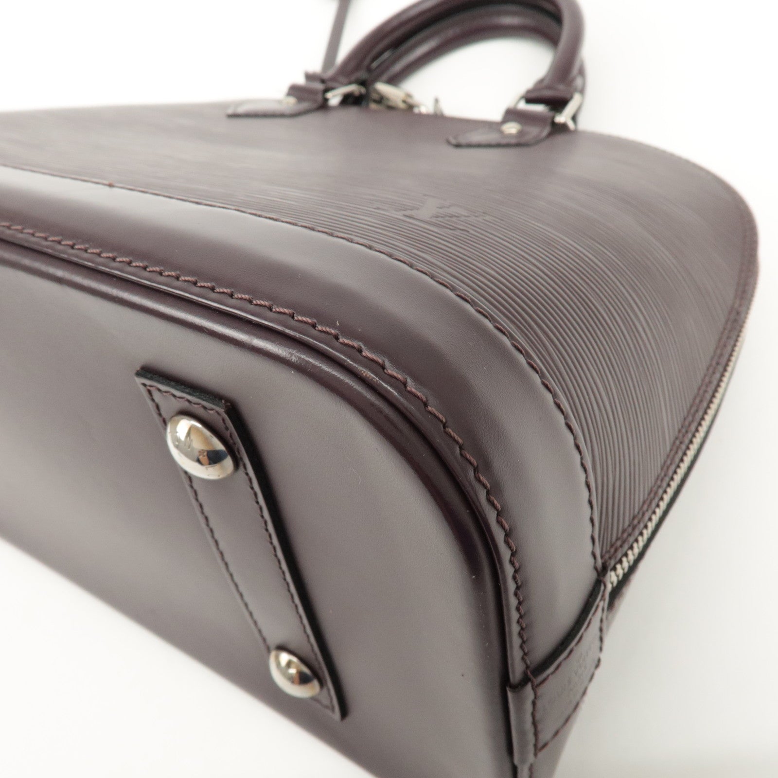 Louis Vuitton Epi Leather Alma PM Hand Bag Cassis M5280K Used