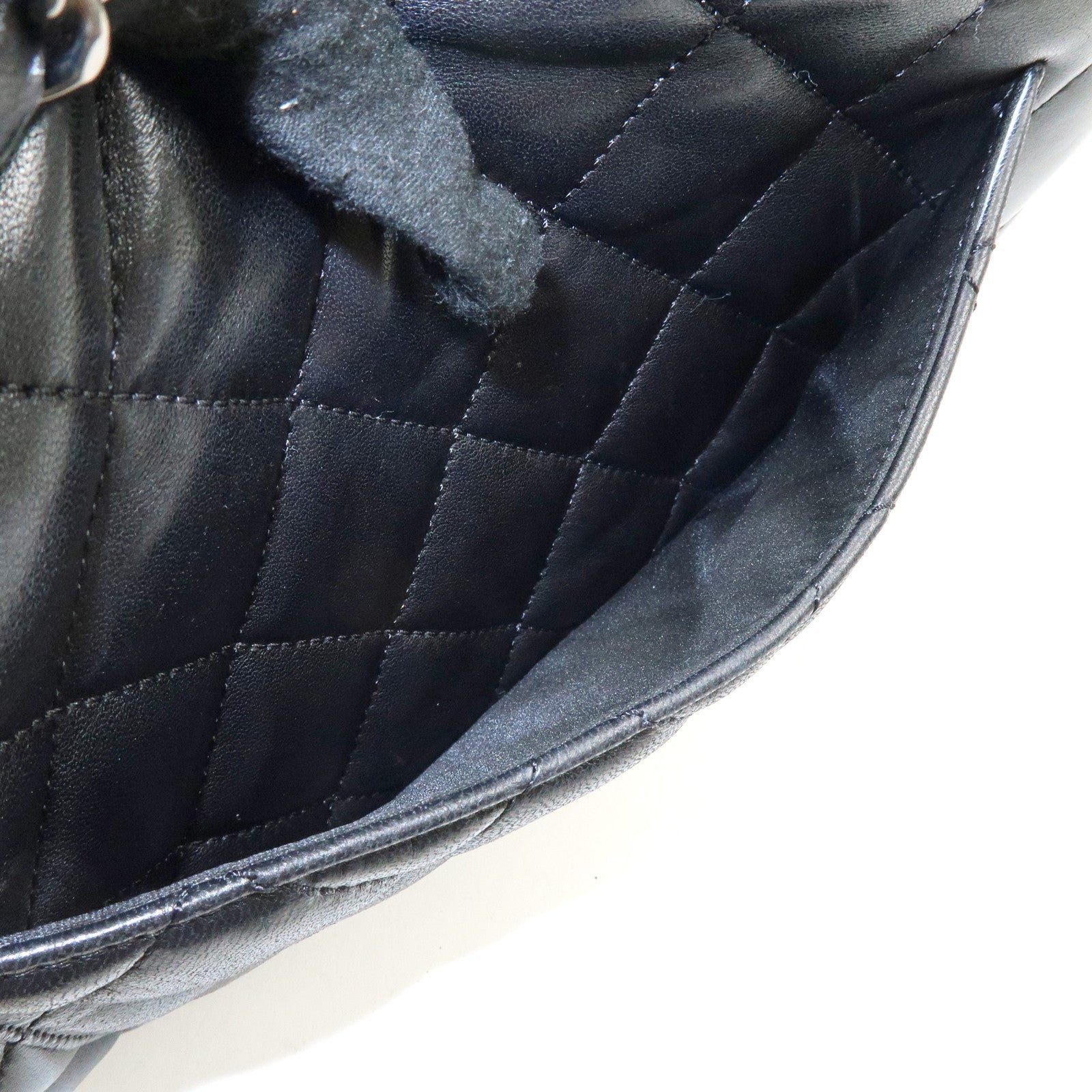 CHANEL Matelasse Lamb Skin Shoulder Bag Crossbody Bag Black