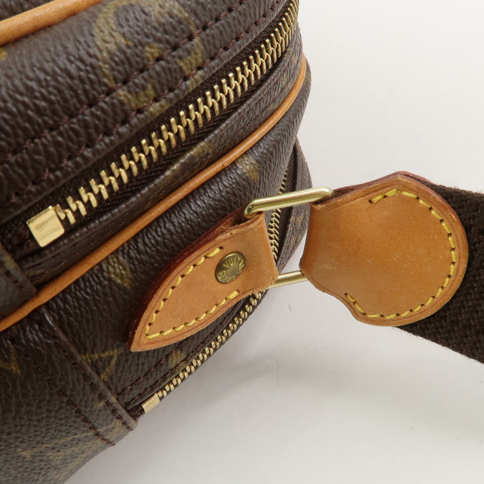 Louis Vuitton Monogram Reporter PM Shoulder Crossbody Bag M45254