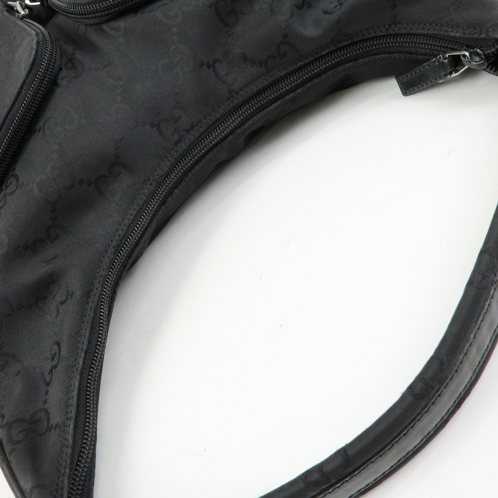 GUCCI Front Pocket GG Nylon Leather Shoulder Bag Black 001・3380