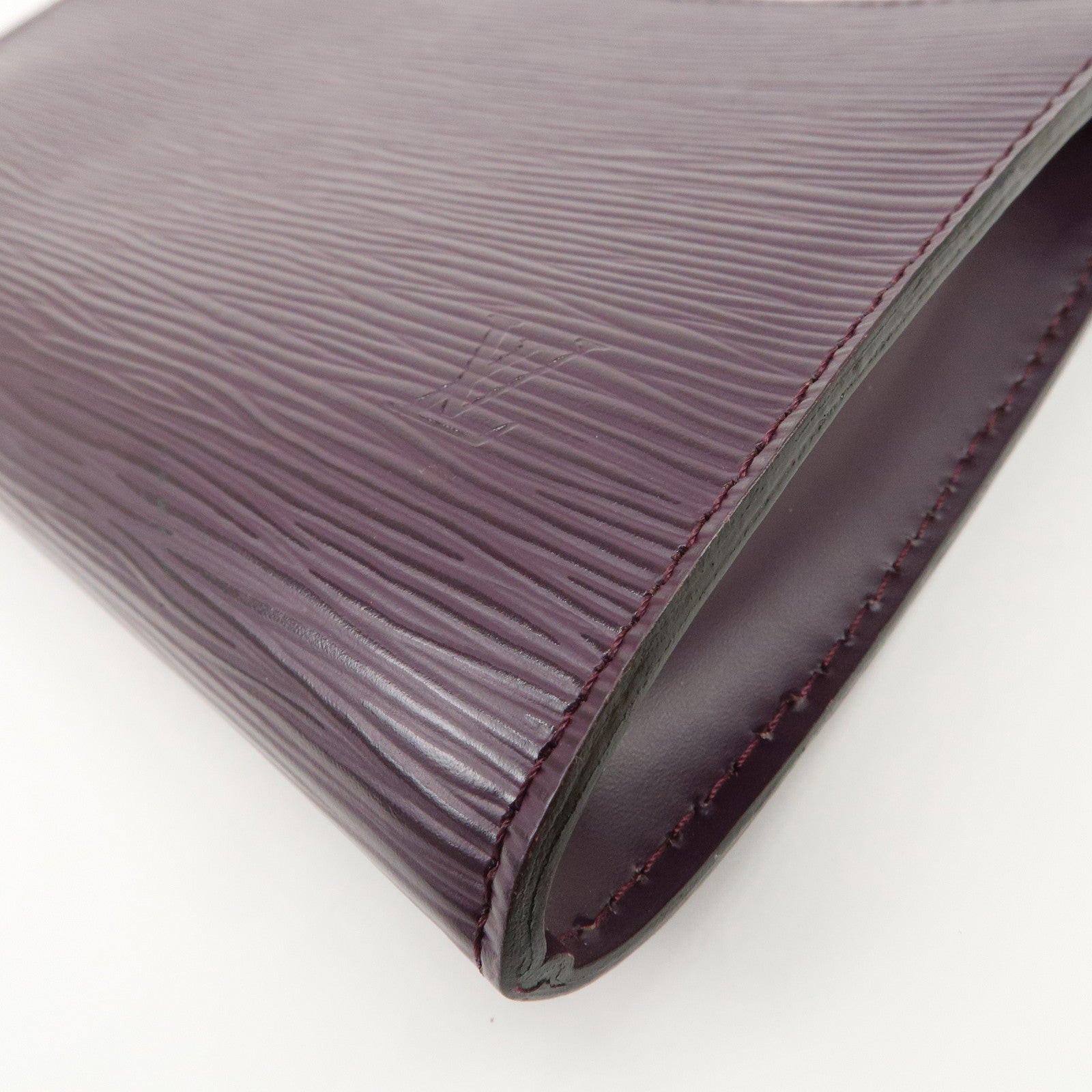 Louis Vuitton Epi Leather Pochette Accessoires Cassis M5298K