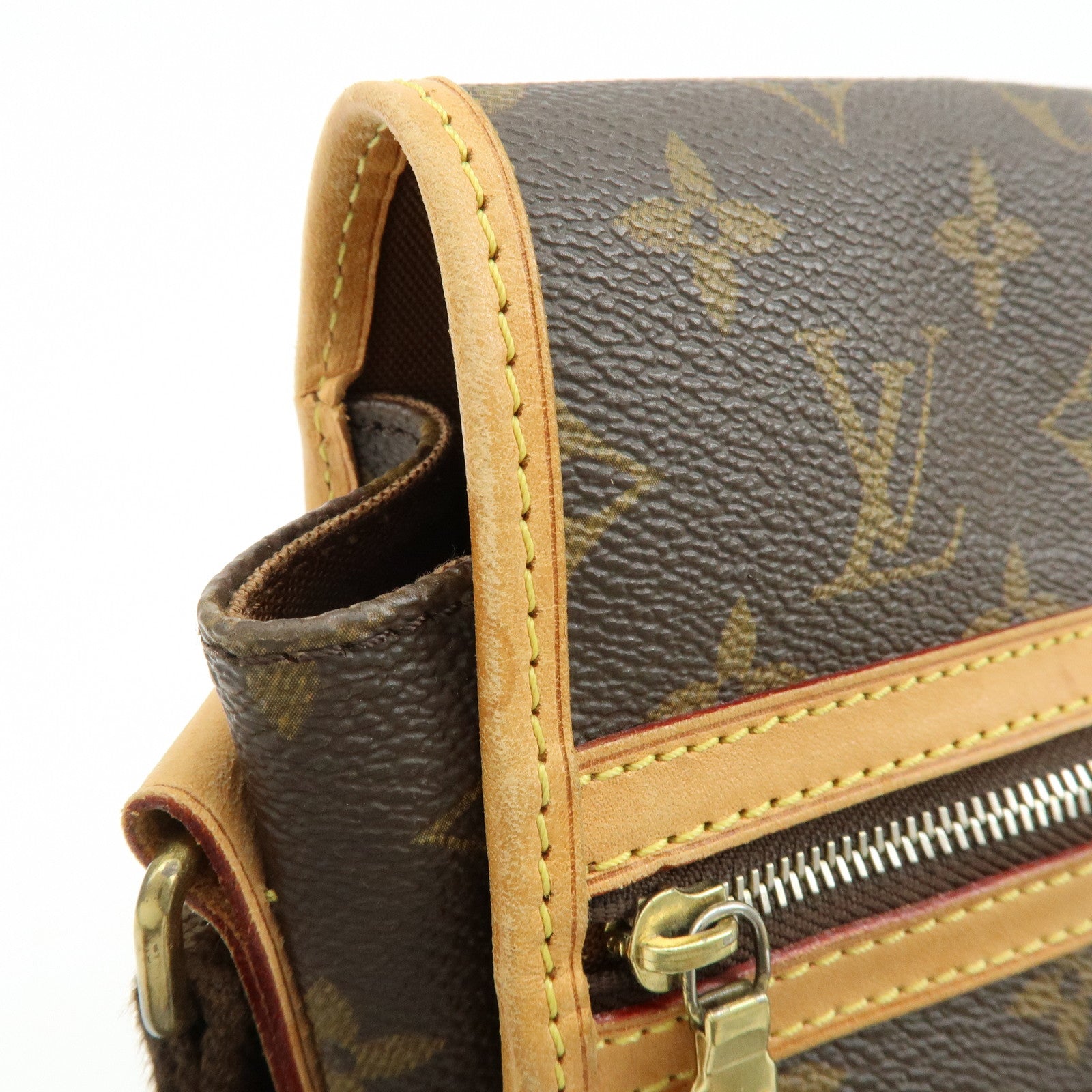 Louis Vuitton Monogram Messenger Bosphore PM Shoulder Bag M40106