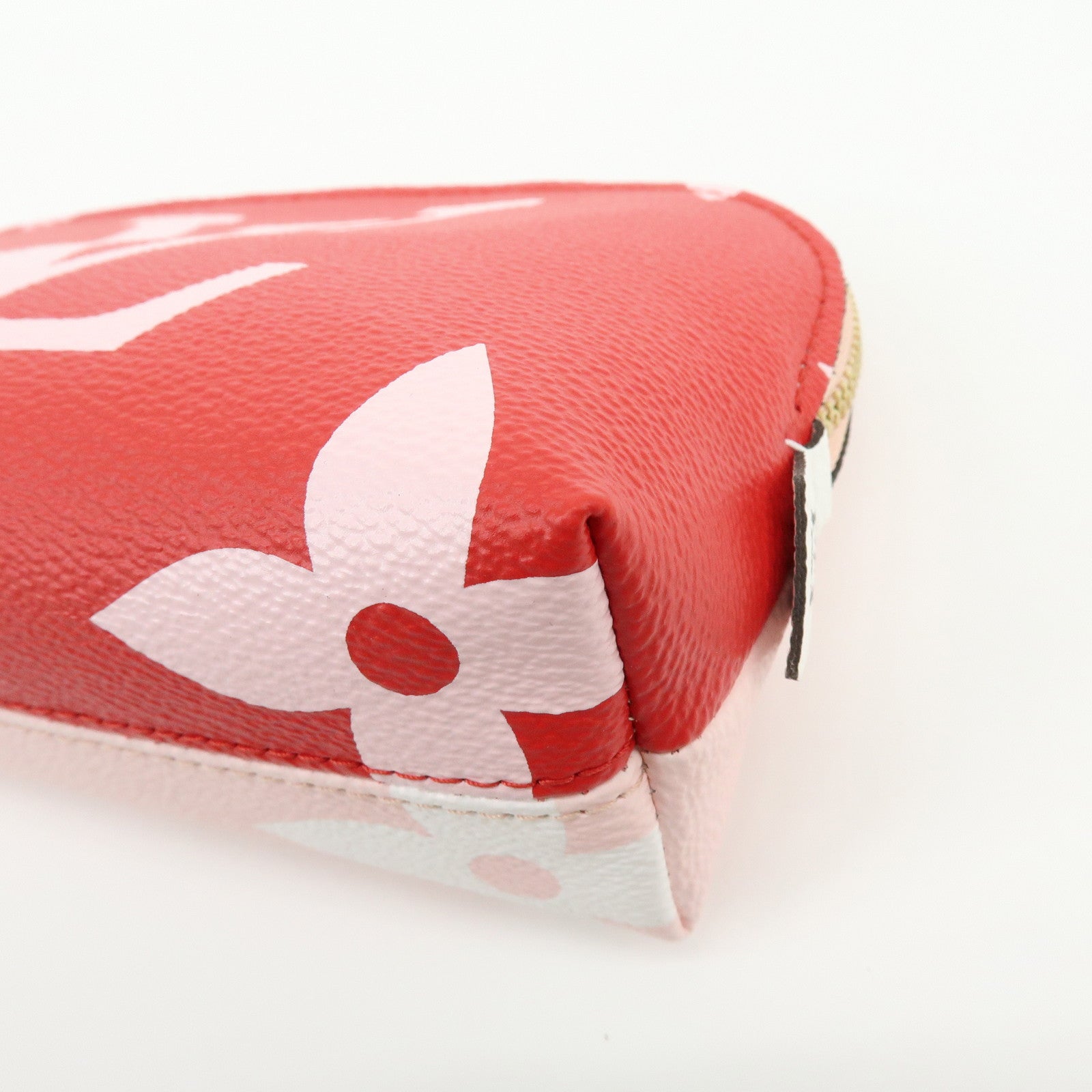Louis Vuitton Monogram Giant Pochette Cosmetic PM Rouge M67694