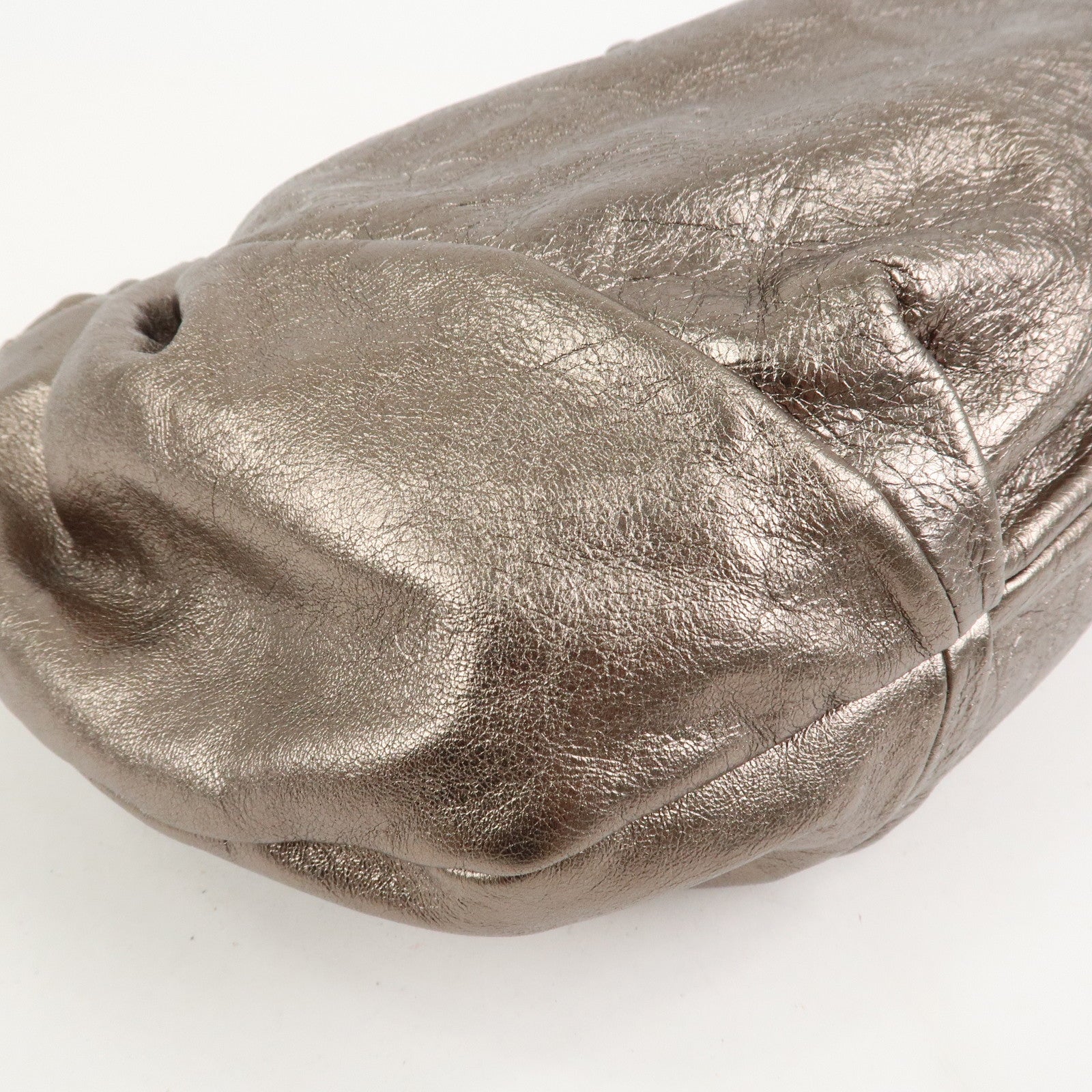 Ferragamo Vara Ribbon Logo Leather Shoulder Bag Hand Bag Silver