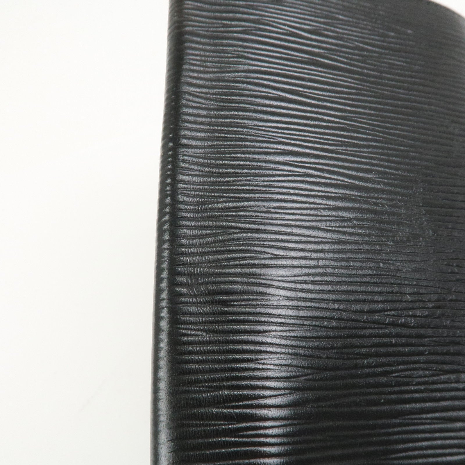 Louis Vuitton Epi Leather Portefeuille Brazza Wallet Noir M66542