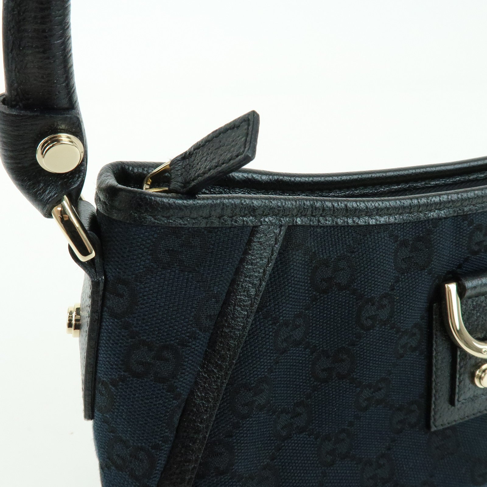 GUCCI Abbey GG Canvas Leather Pouch Shoulder Bag Hand Bag 130939