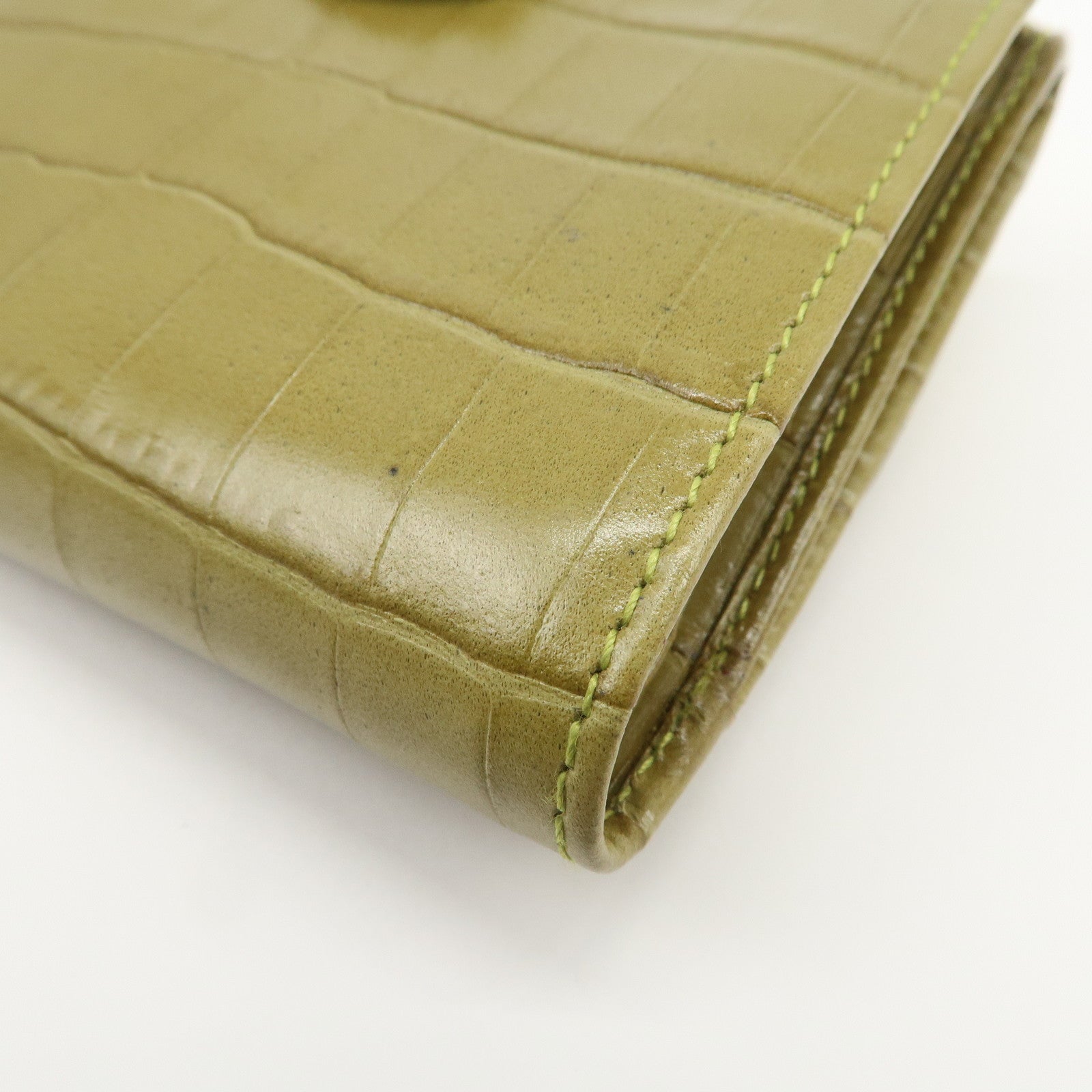 Ferragamo Vara Logo Embossed Leather Compact Wallet Light Green