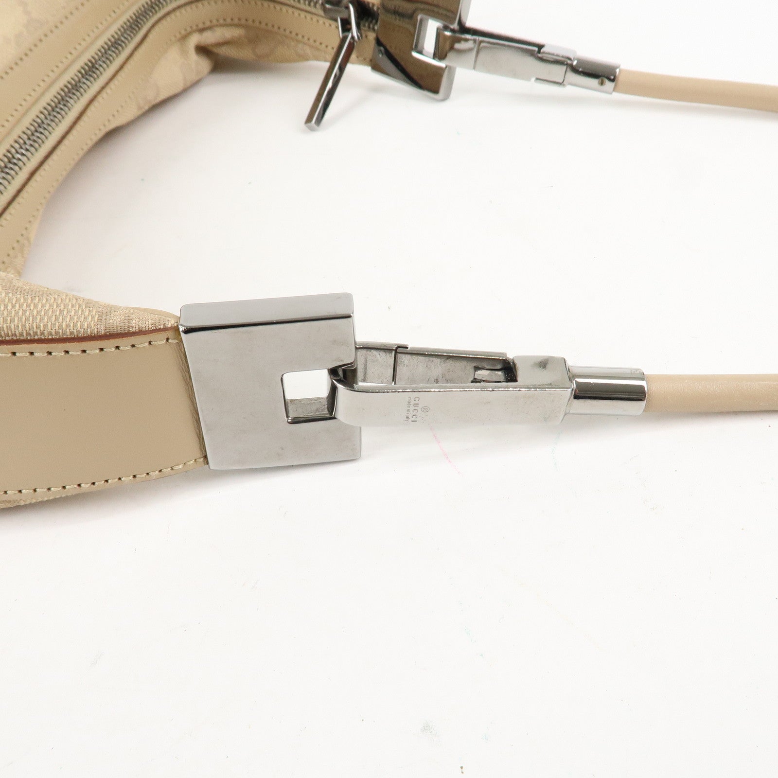 GUCCI GG Canvas Leather Shoulder Bag Beige Silver HDW 01233 Used