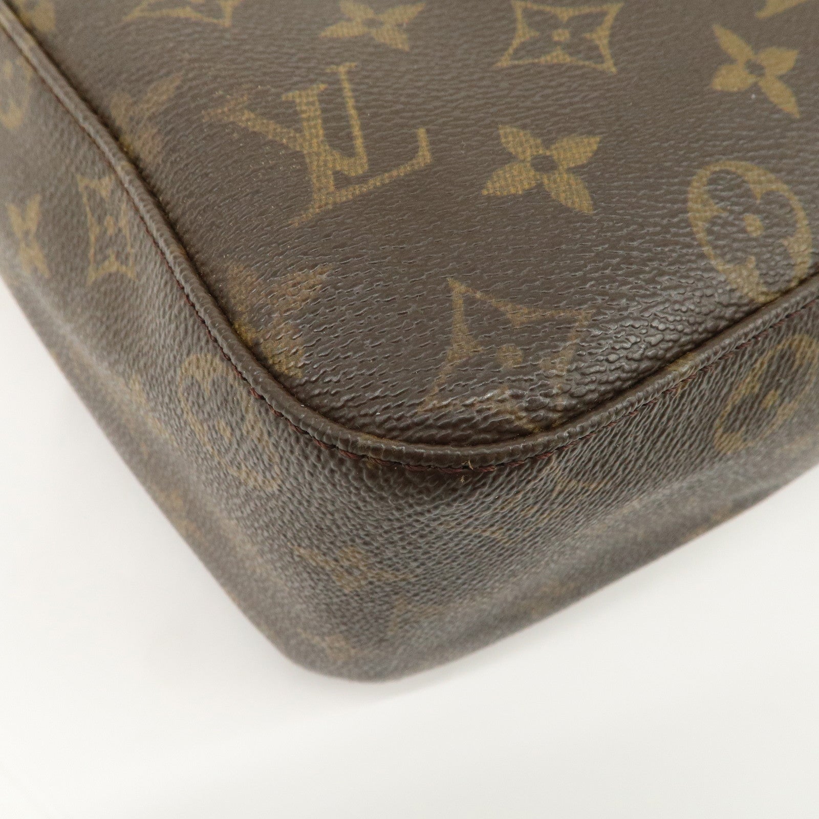 Louis Vuitton Monogram Looping GM Shoulder Bag M51145