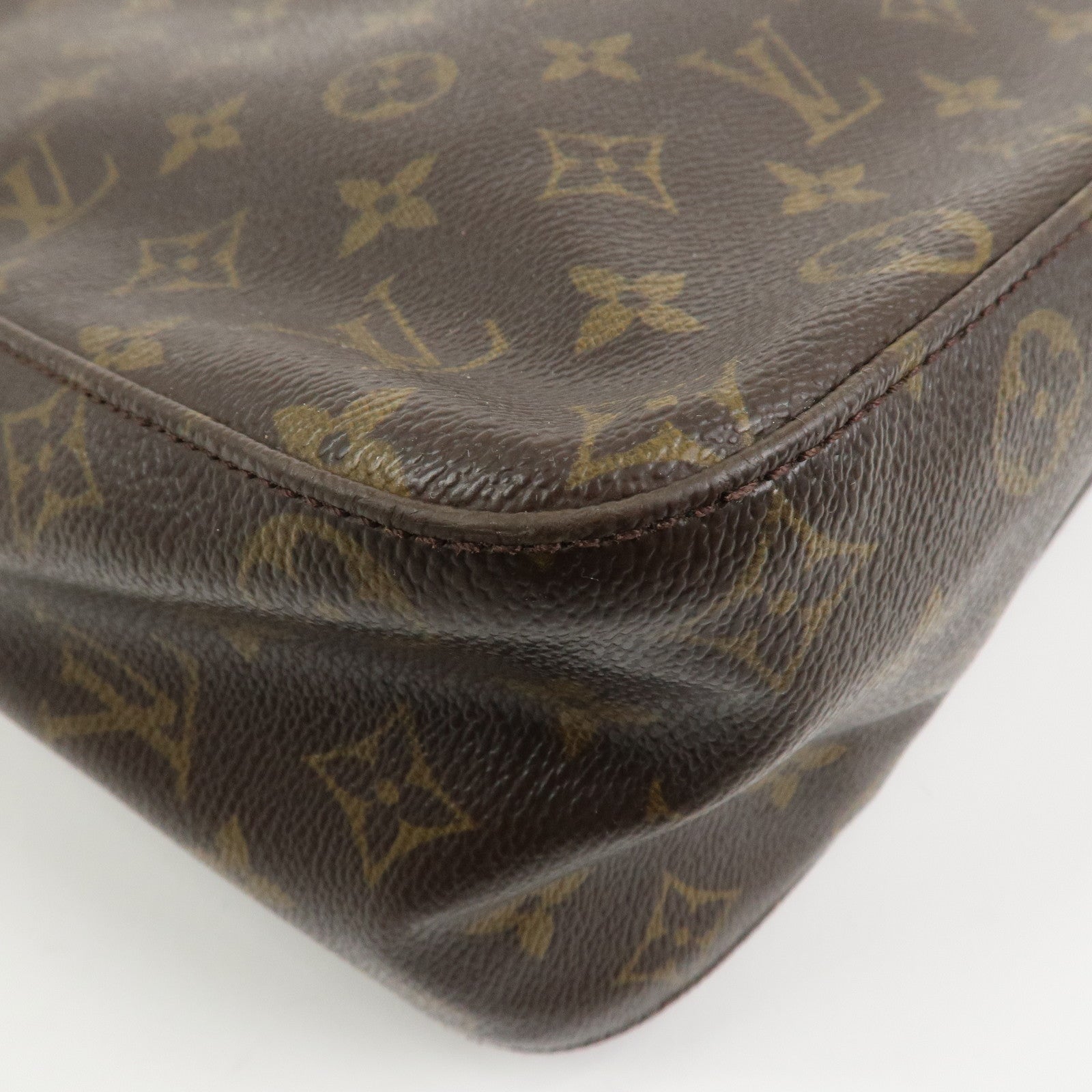 Louis Vuitton Monogram Looping GM Shoulder Bag Brown M51145